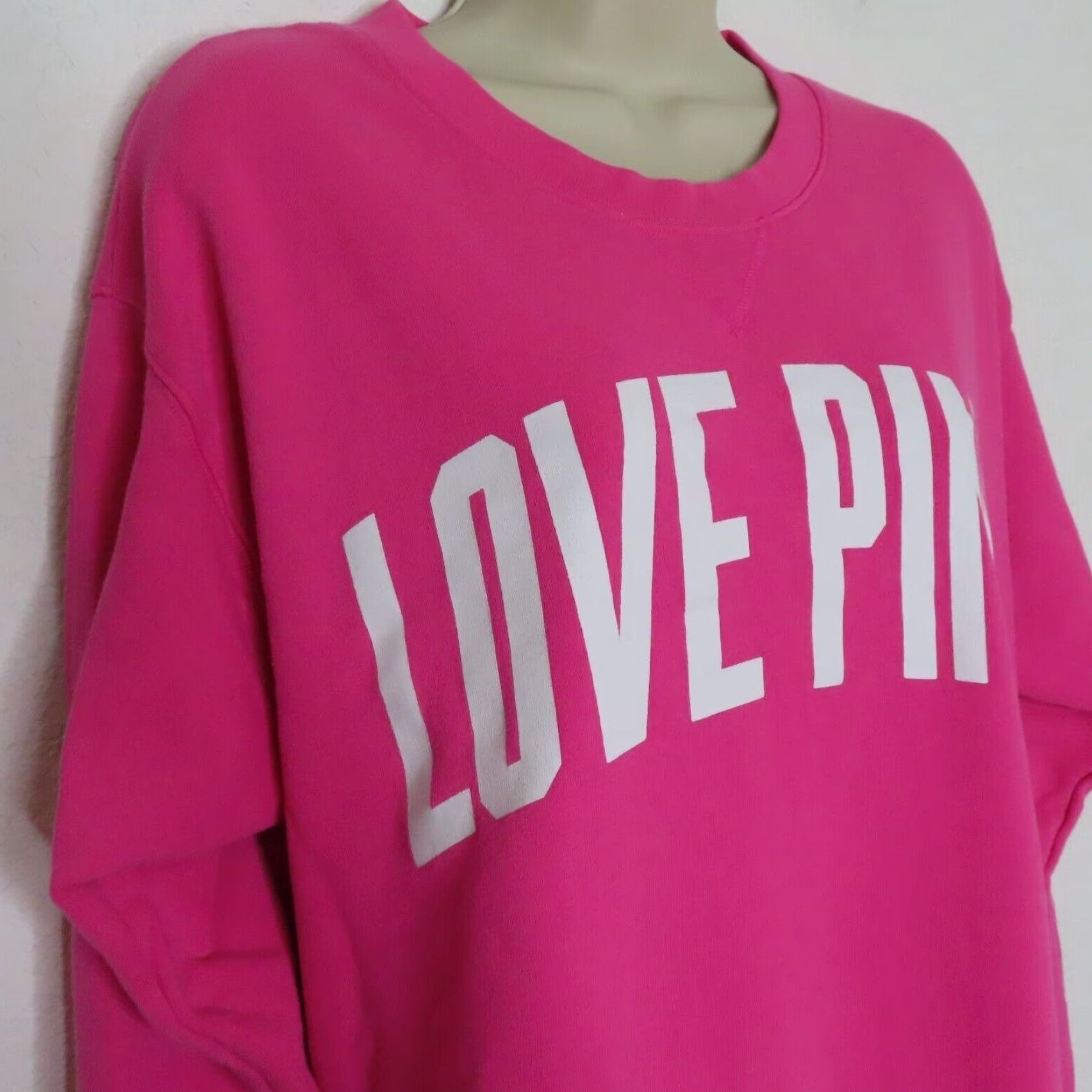 Victoria's Secret VINTAGE? No — Adidas? No; Sorry, wrong. Size M / US 6-8 / IT 42-44 - 2 Thumbnail