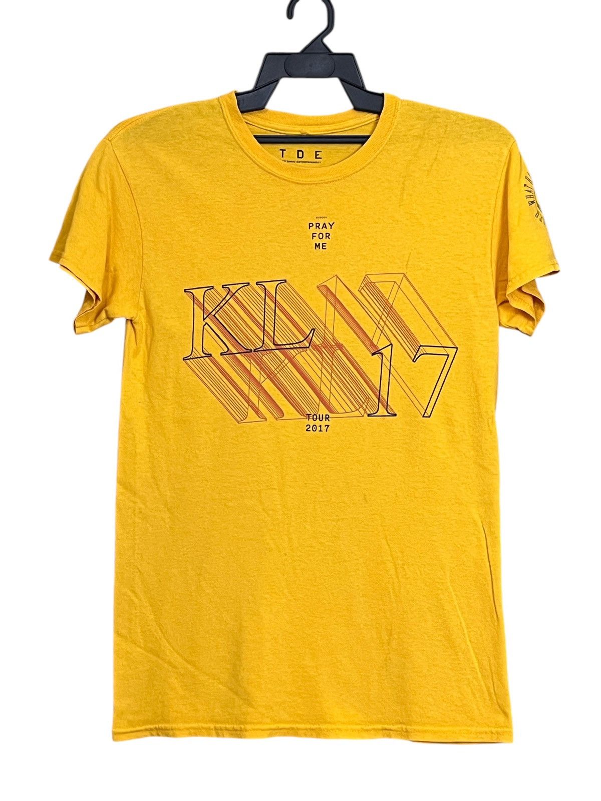 Band Tees KENDRICK LAMAR DAMN COACHELLA MERCH 2017 RAP T SHIRT Size US S / EU 44-46 / 1 - 1 Thumbnail