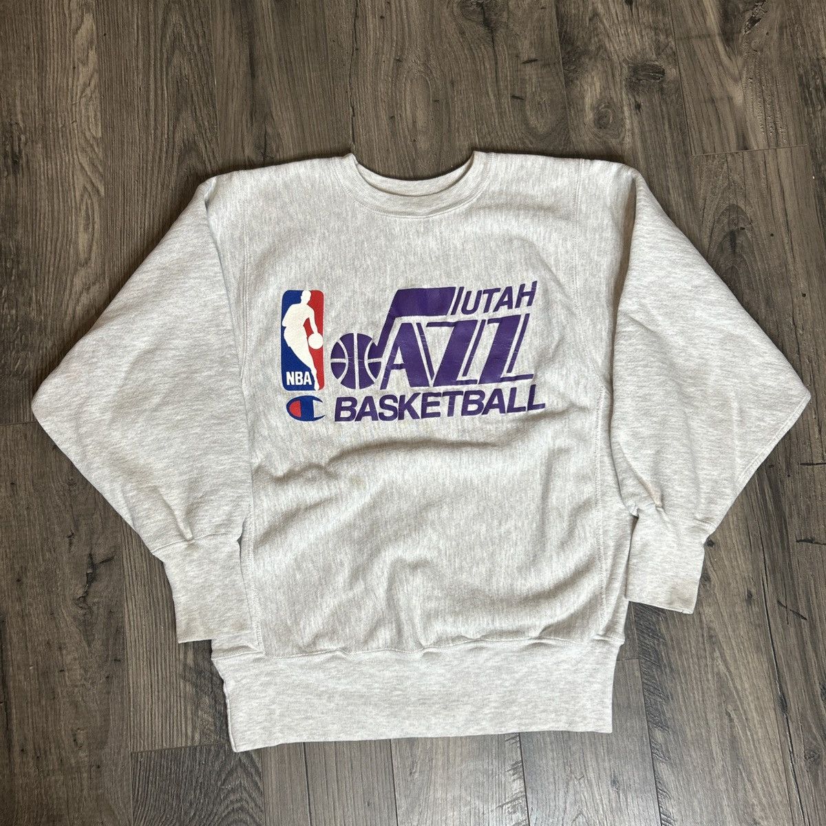 Champion Vintage champion reverse weave Utah jazz crewneck Size US M / EU 48-50 / 2 - 1 Thumbnail
