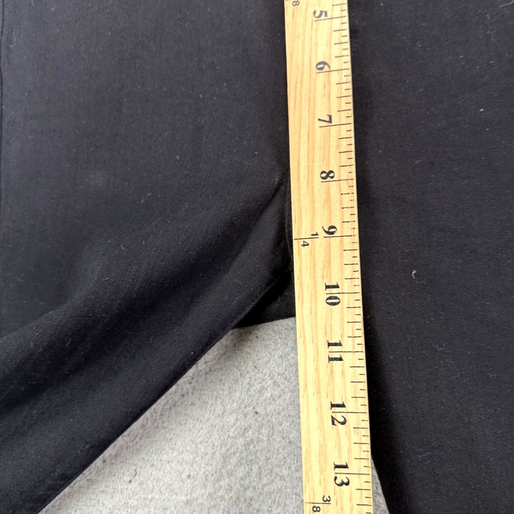 Good American Good American Jeans Skinny Women 2 26 Black Button Fly Stretch Slim Fit Pockets Denim 29 Inseam 27 Waist Womens Jeans Size 26" / US 2 / IT 38 - 7 Thumbnail