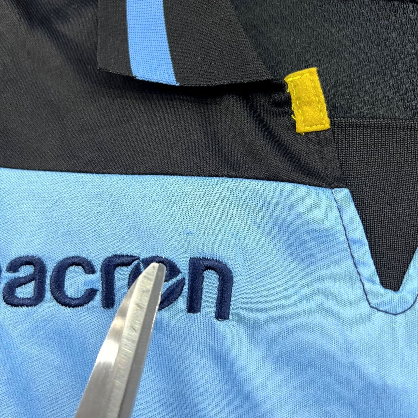 Macron Lazio Macron 2018-2019 Third Jersey Medium Adult Football Shirt Size US M / EU 48-50 / 2 - 7 Thumbnail
