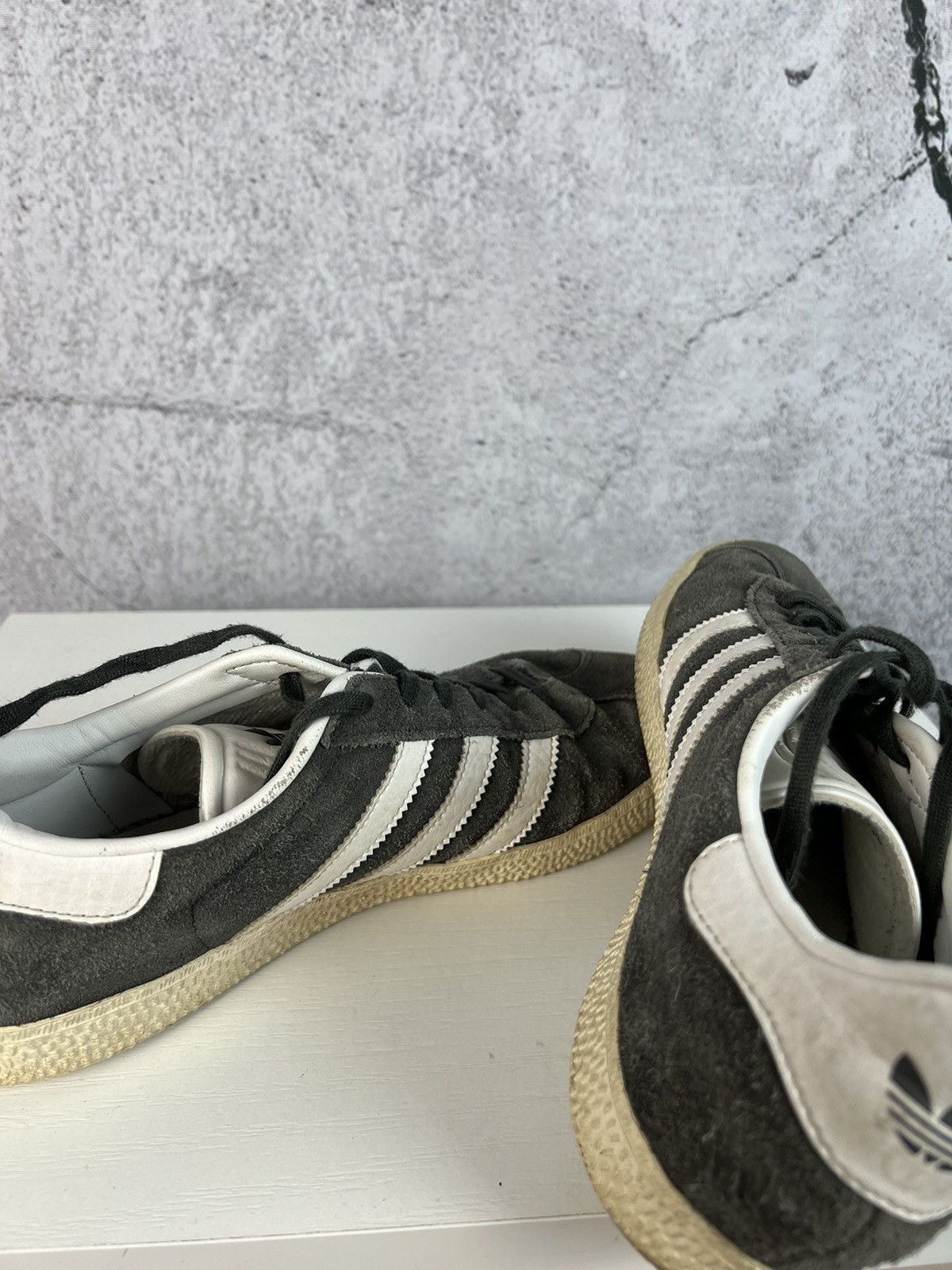 Adidas Adidas Gazelle Low Sneakers Rare Color Casual Streetwear Size US 6 / IT 36 - 11 Thumbnail