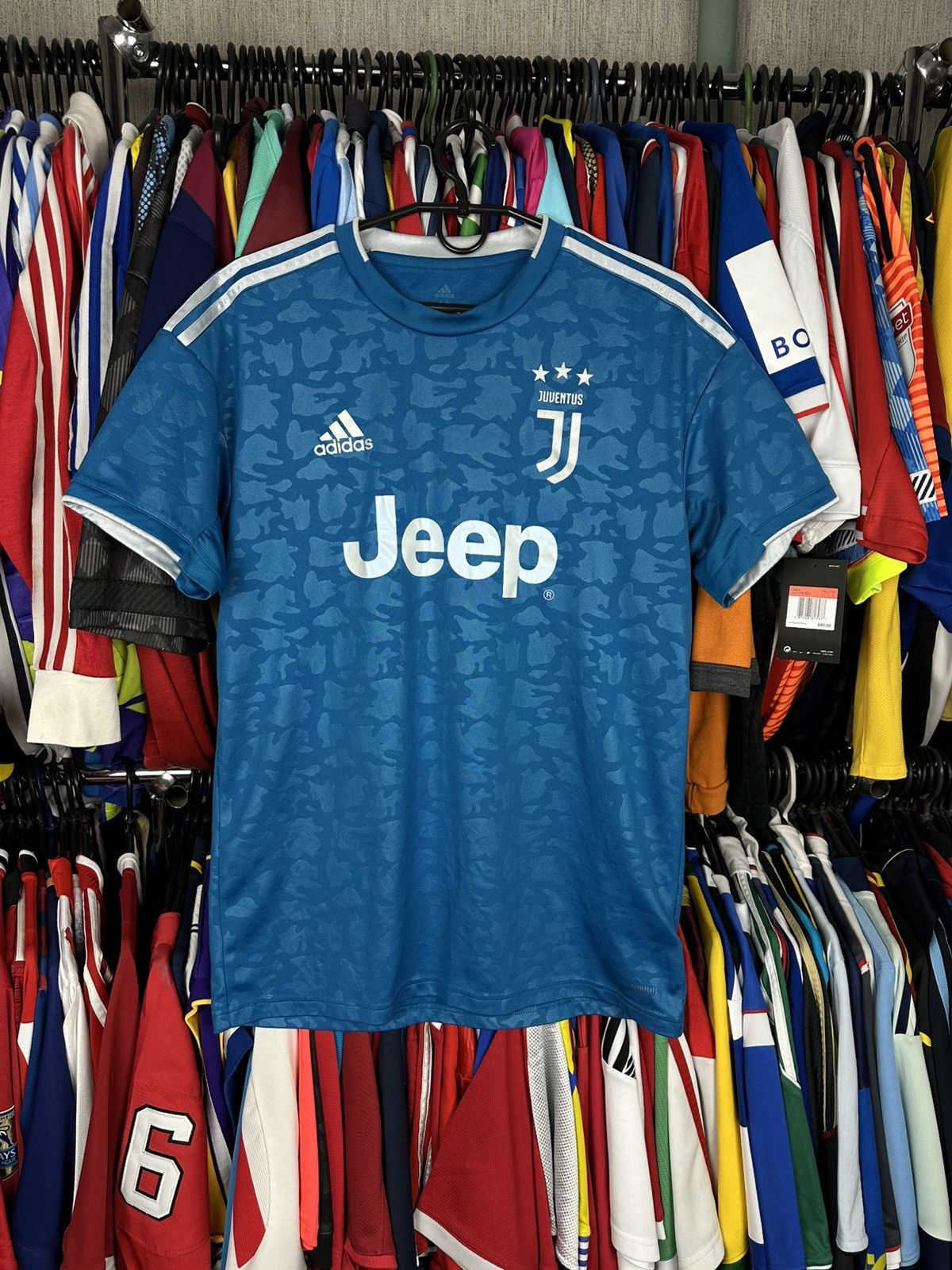 Adidas JUVENTUS 2019 2020 THIRD FOOTBALL SHIRT SOCCER JERSEY ADIDAS Size US M / EU 48-50 / 2 - 1 Thumbnail