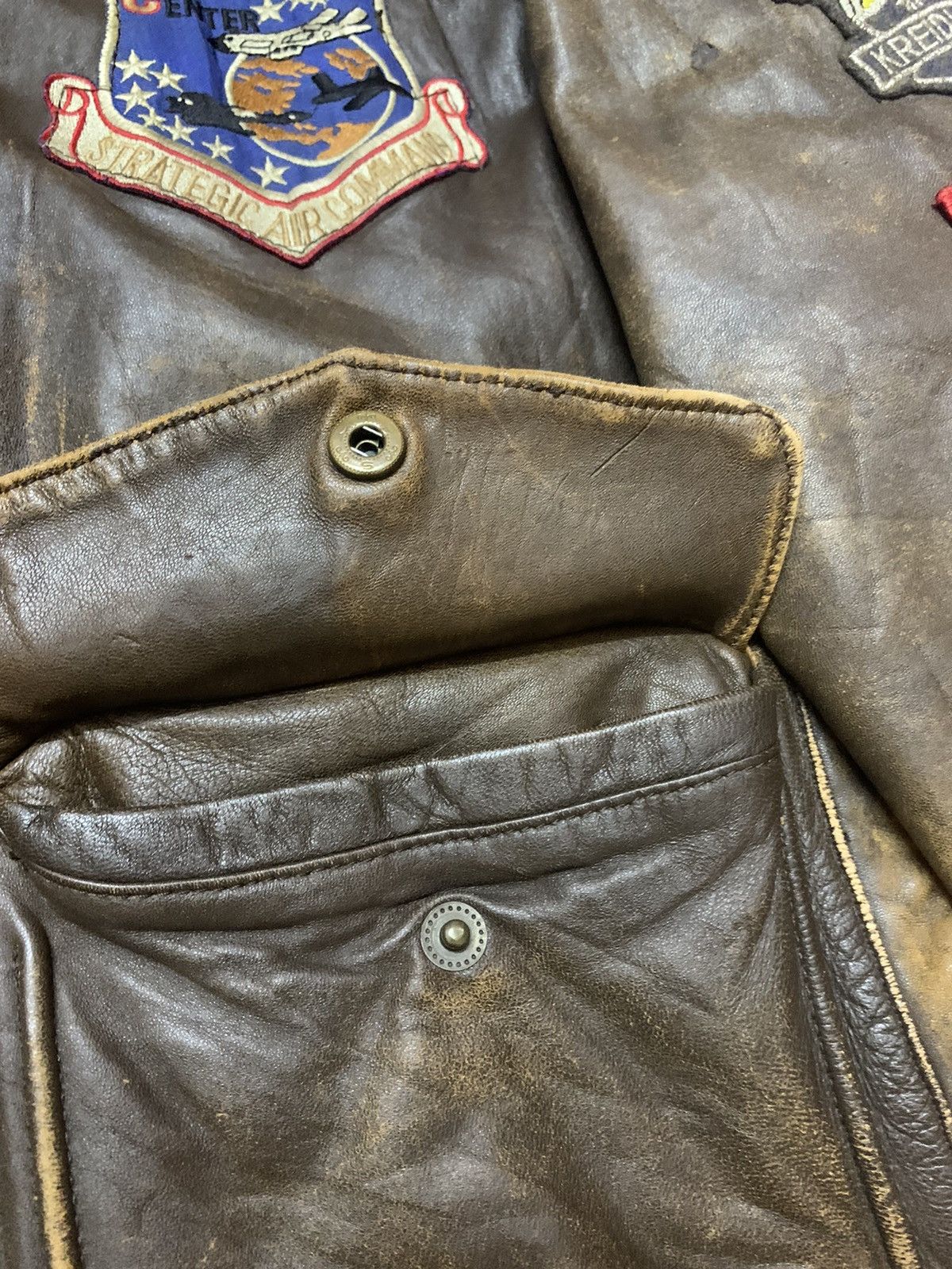 Avirex Vintage Military A-2 Patina Leather Tomcat Combat Flight Size US L / EU 52-54 / 3 - 9 Thumbnail