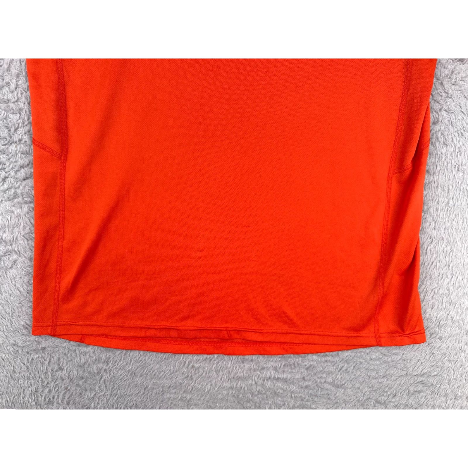 Patagonia Patagonia Shirt Men Large Orange Short Sleeve Crew Neck 100% Polyester READ Size US L / EU 52-54 / 3 - 5 Thumbnail