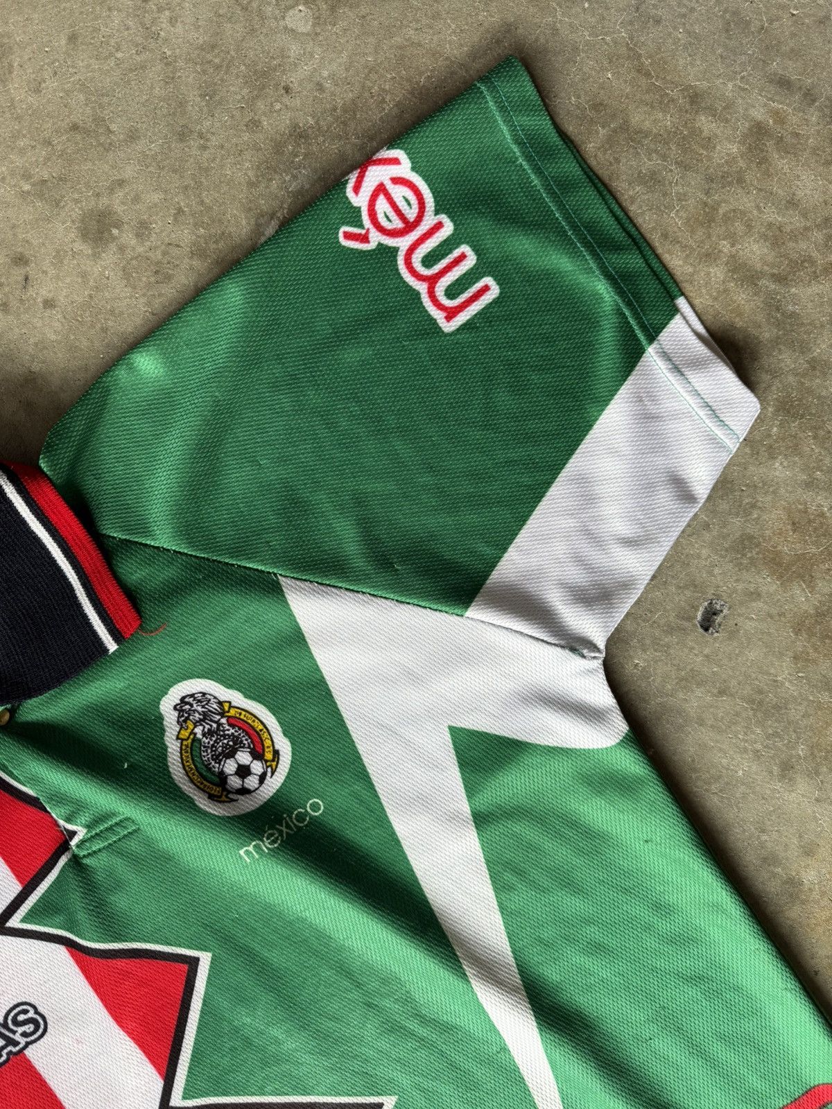 Adidas × Vintage Chivas x Mexico Soccer Jersey Size Medium Size US M / EU 48-50 / 2 - 3 Thumbnail