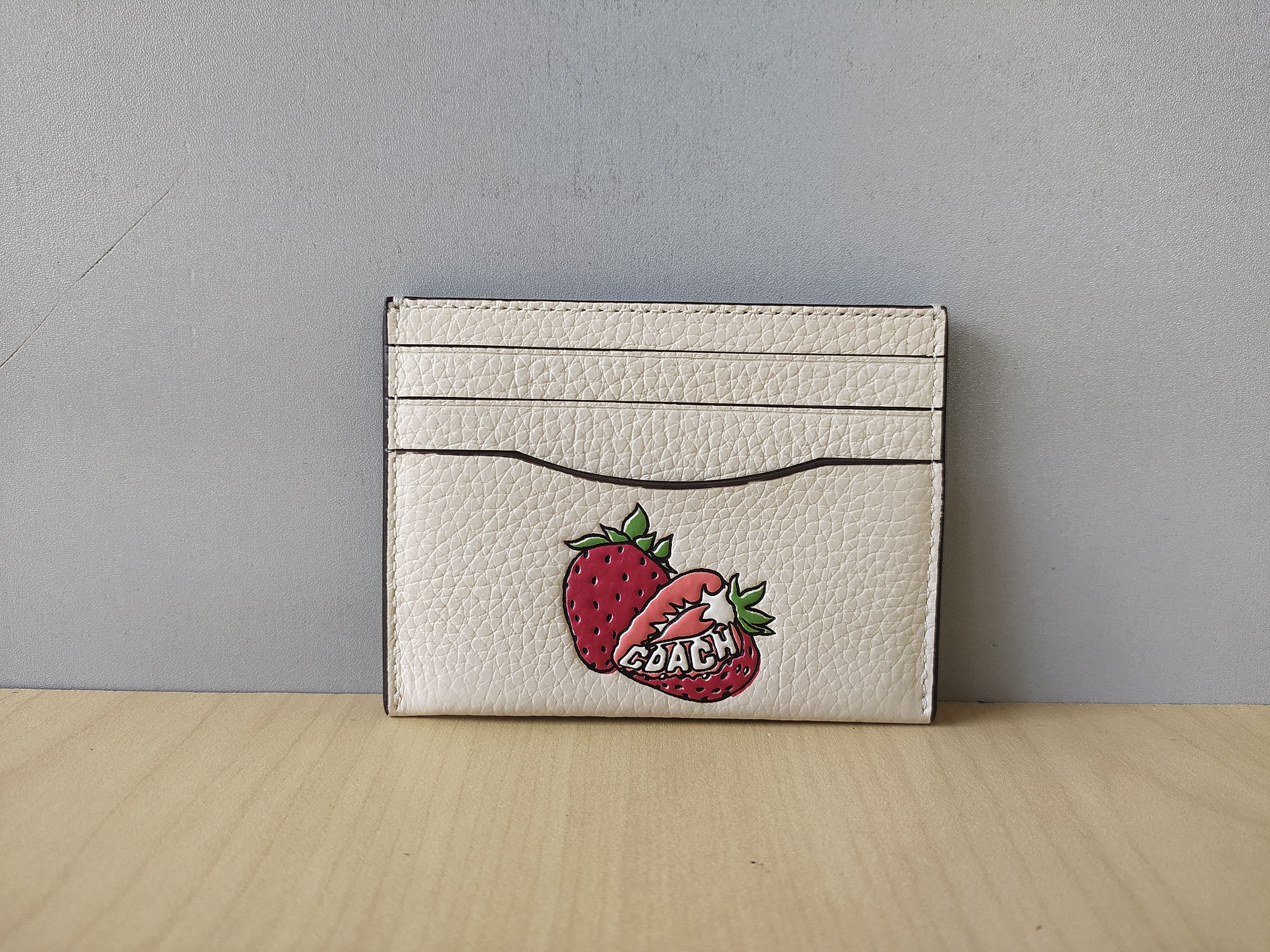 Coach Coach Pebbled Leather Card/ID Holder Free Shipping T/1912 Size ONE SIZE - 1 Thumbnail