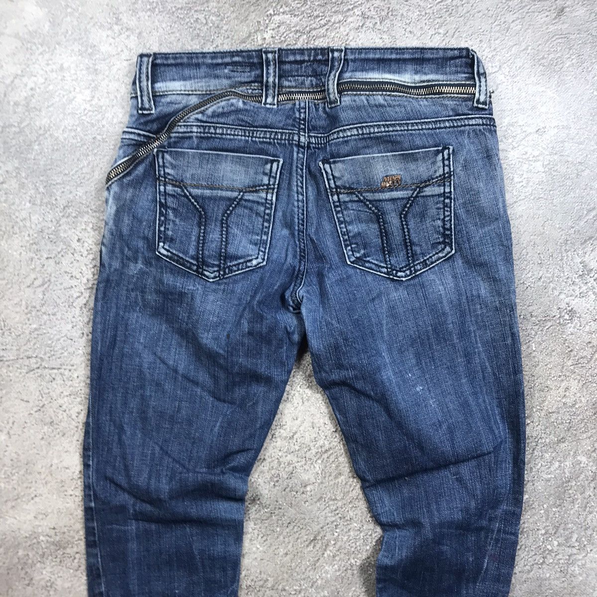 Vintage Vintage Y2K Distressed Baggy Flared Jeans Skate Grunge 26 Size 26" / US 2 / IT 38 - 5 Thumbnail