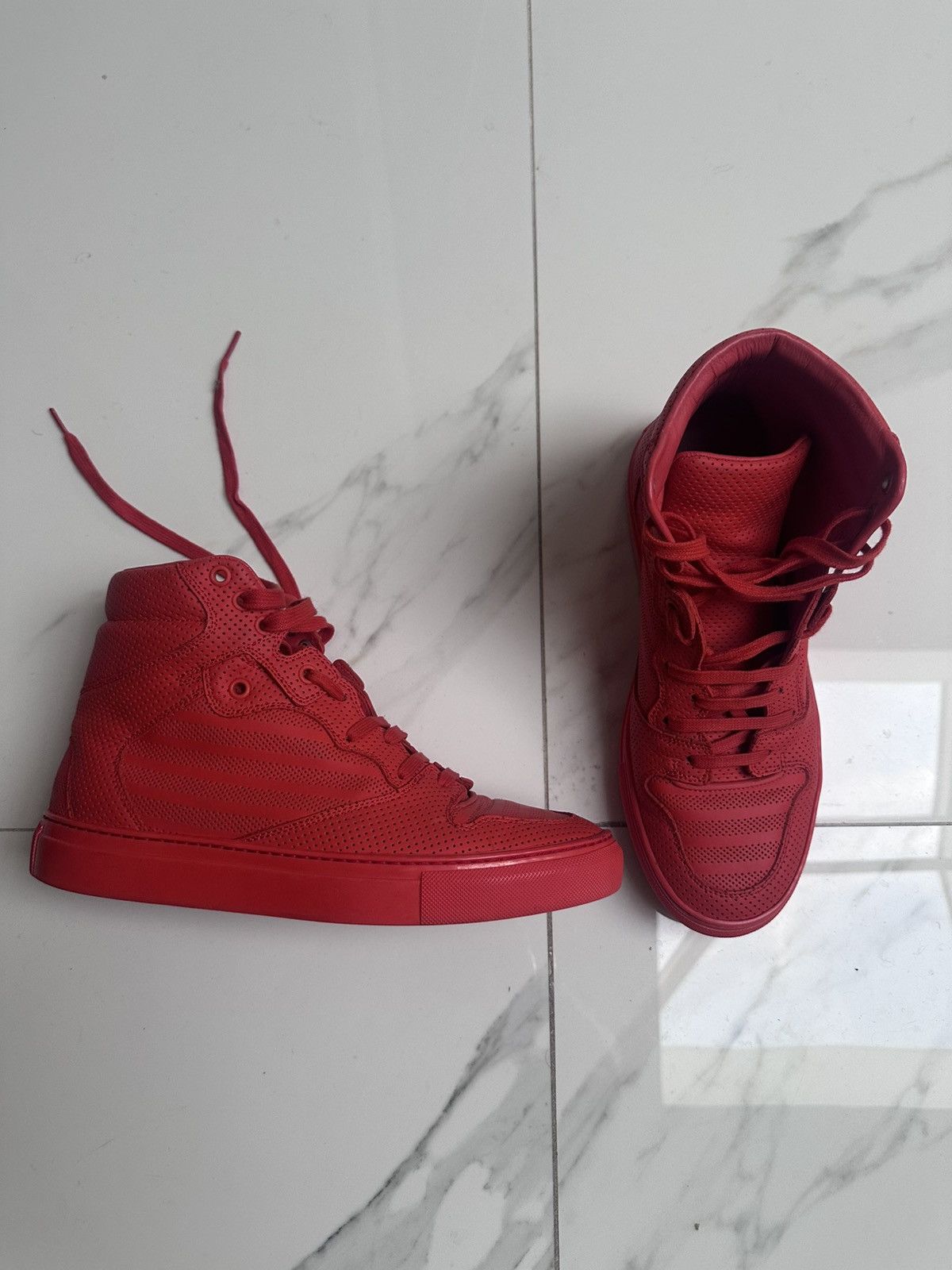 Balenciaga Balenciaga Pleated Perforated Monochrome Size US 7 / EU 40 - 2 Thumbnail