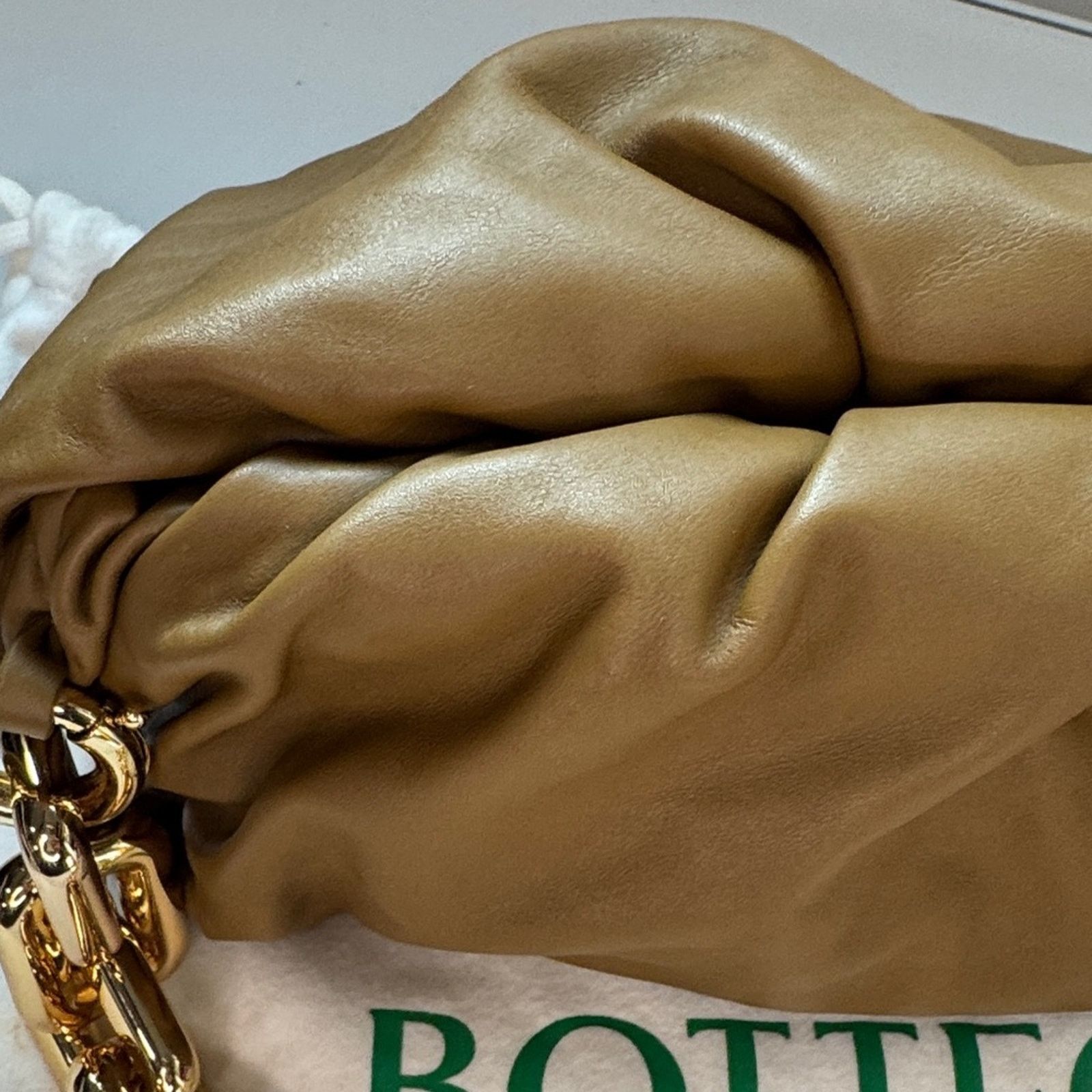 Bottega Veneta ✨ BOTTEGA VENETA Chain Pouch + dust bag and COA Size ONE SIZE - 4 Thumbnail