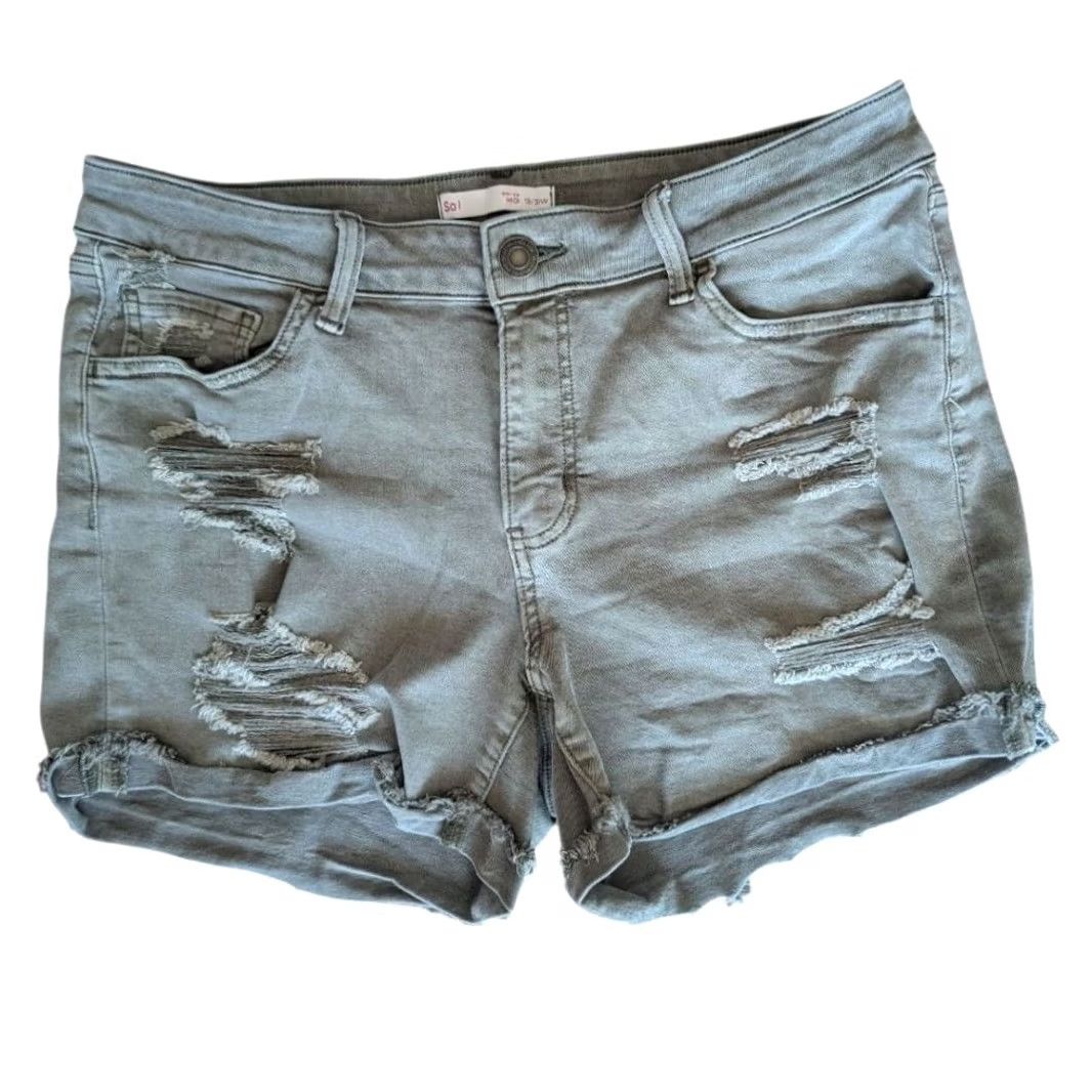 Vintage SO Army Green Distressed Denim Stretch Midi Shorts Women Cotton Blend Size 13 31 Juniors Regular Rise Mid Front Flat Front Cuffed Hem Size 34" / US 12 / IT 48 - 2 Thumbnail