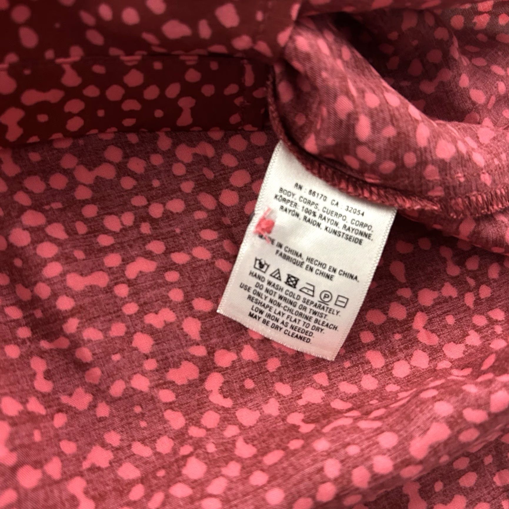 Anthropologie Holding Horses Shirt Women's 2 Long Sleeve Button-Up Maroon Purple Anthropologie Vintage: No, 2 (Adult) Women’s Button-Front Cotton Casual Charcoal? Size XS / US 0-2 / IT 36-38 - 5 Thumbnail