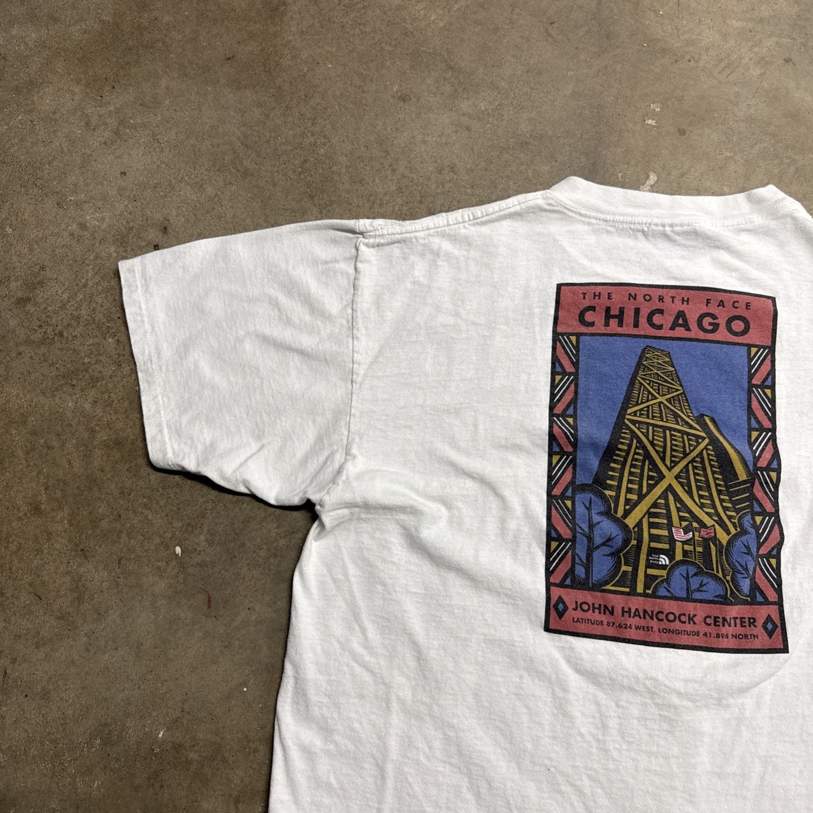 The North Face Vintage The North Face Shirt Mens XL White 90s Chicago Art Size US XL / EU 56 / 4 - 4 Thumbnail