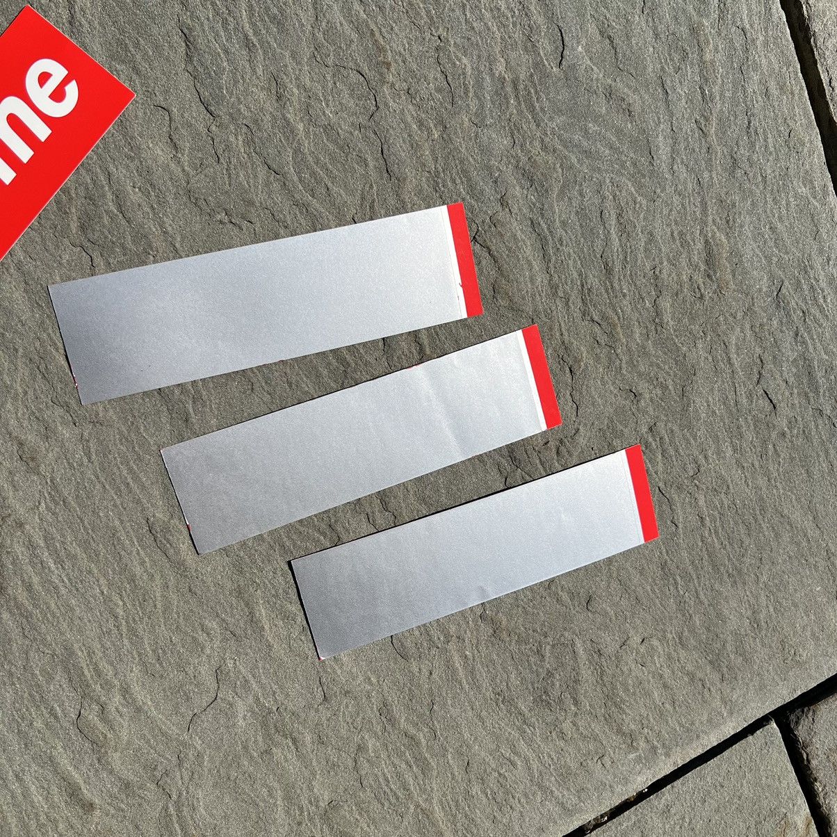Supreme Supreme Scratch Off Box Logo Stickers 3ct Authentic Size ONE SIZE - 6 Thumbnail