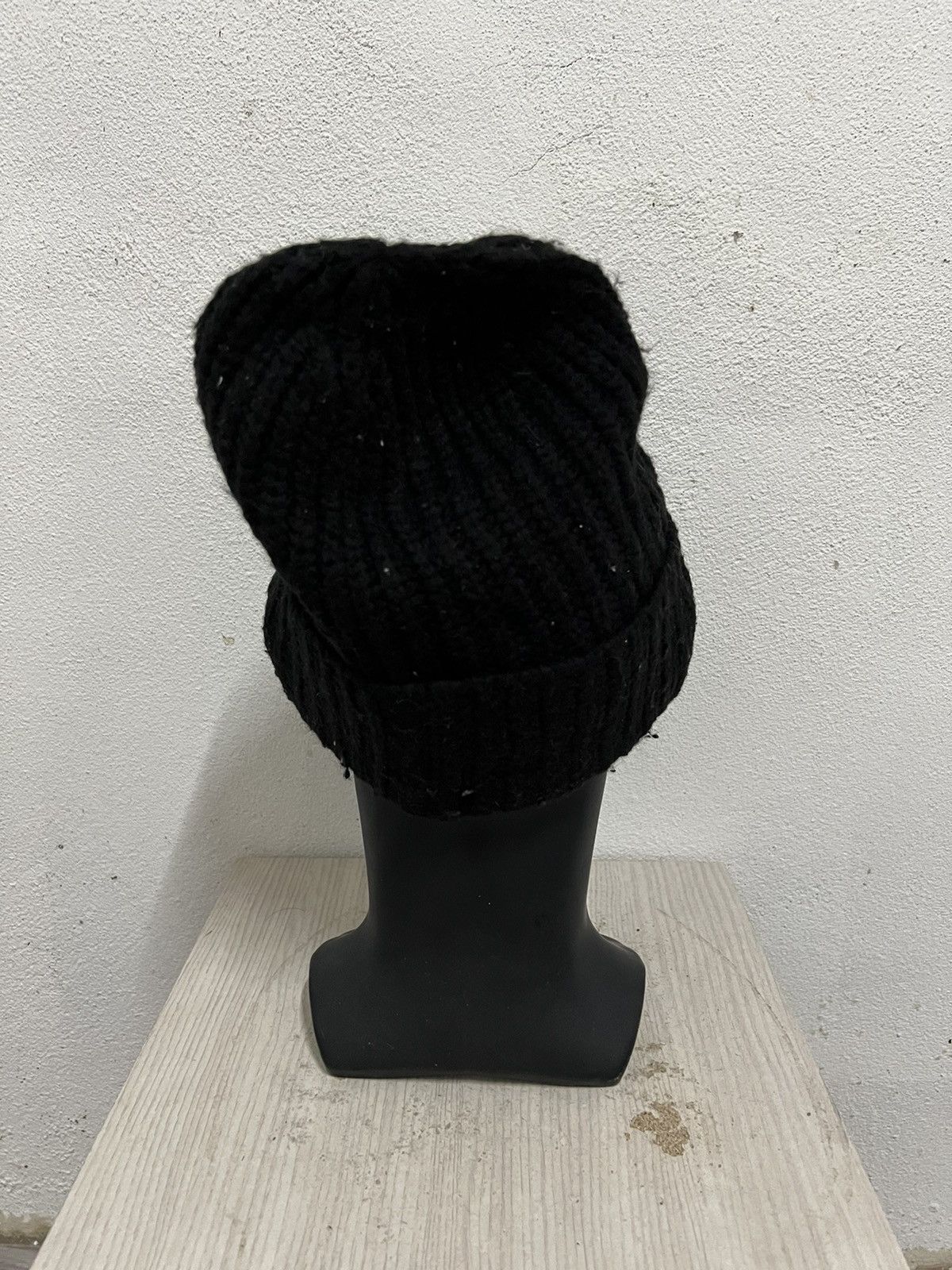 Japanese Brand Japanese brand Uniqlo Plain Beanie Hat Size ONE SIZE - 5 Thumbnail