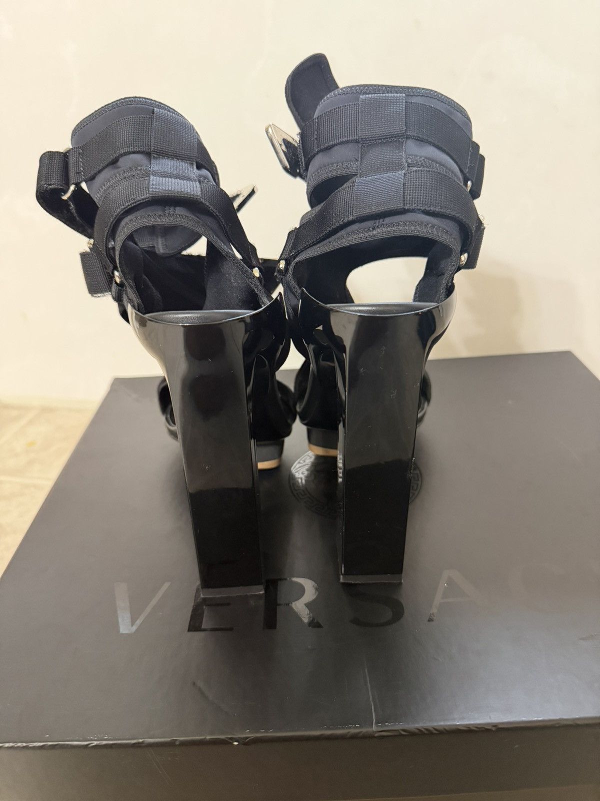 Versace Versace Neoprene Velcro Strap Platform heels Size US 8 / IT 38 - 5 Thumbnail