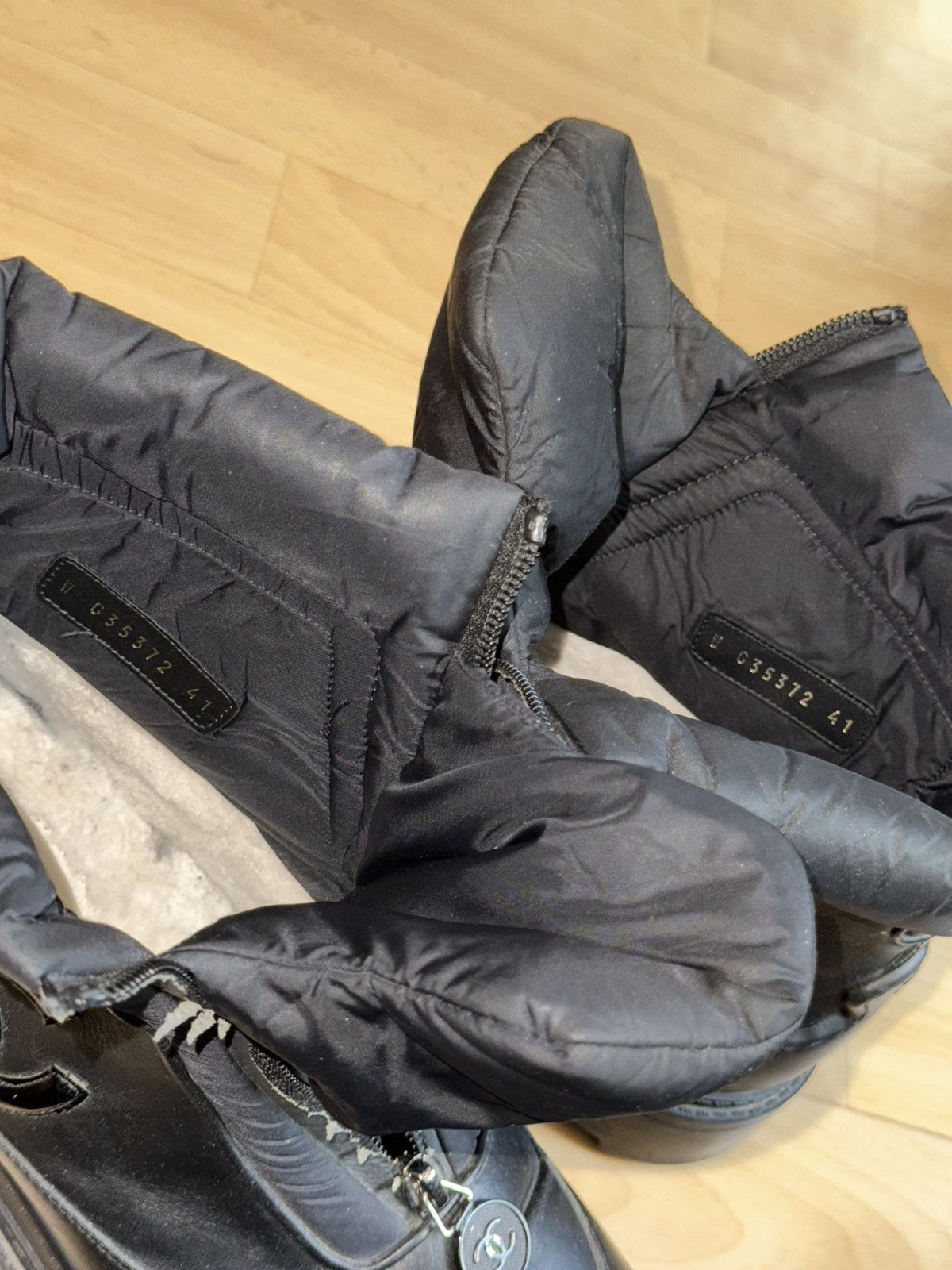 Chanel Chanel "interlocking C" leather snowboots Size US 8 / EU 41 - 6 Thumbnail