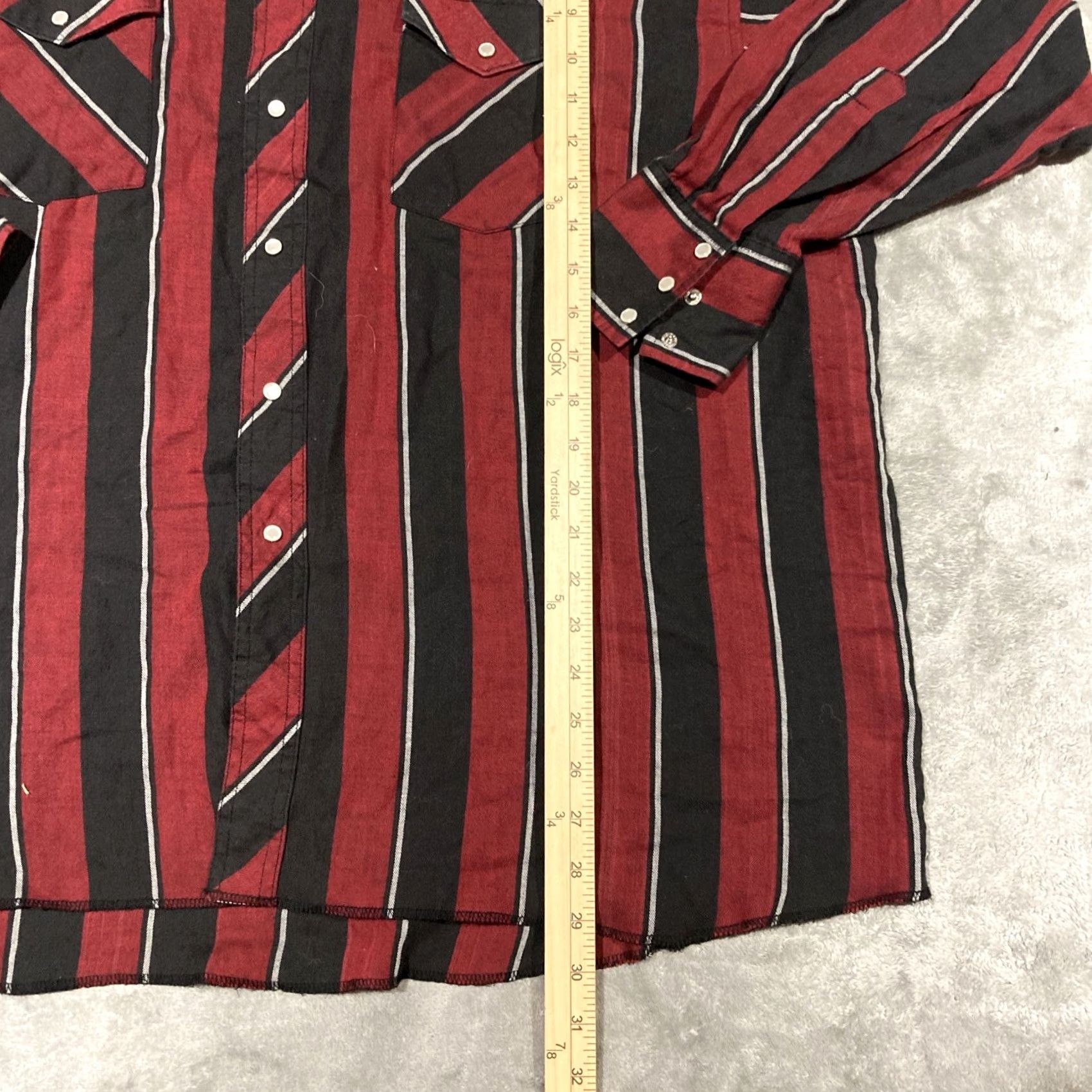 Wrangler Wrangler Cowboy Cut Pearl Snap Shirt 19-35 Regular Fit X Long Tails Western Shirt Mens Regular Multicolor Cowboy 90s? Size US XXL / EU 58 / 5 - 4 Thumbnail