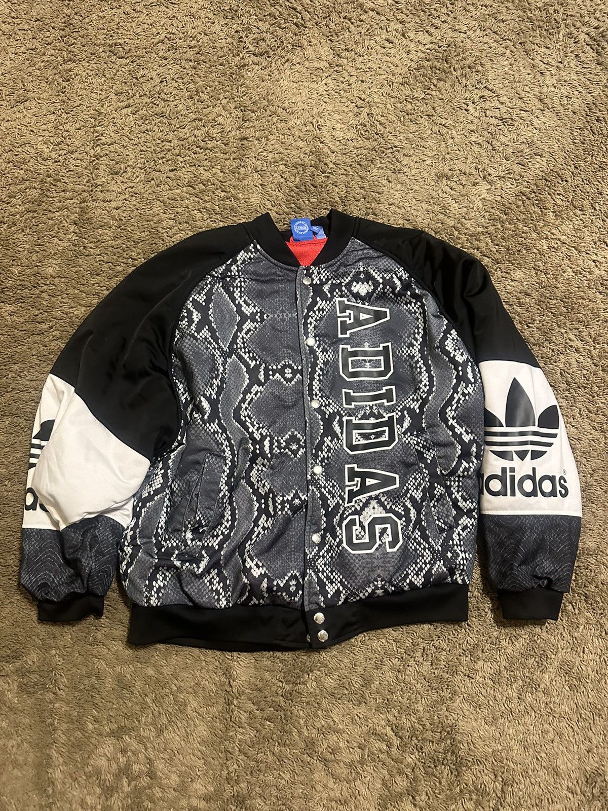 Adidas × Vintage Vintage Adidas woman’s Triple black jacket 00s size XL Size XL / US 12-14 / IT 48-50 - 1 Thumbnail