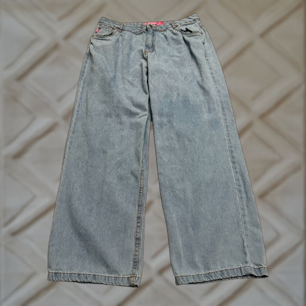 Vintage Woman Within Jeans Jeans Adult 14W Plus 33x28.5 Blue Denim 5-Pocket Button Closure Light Wash Womens Size 36" / US 14 / IT 50 - 1 Thumbnail