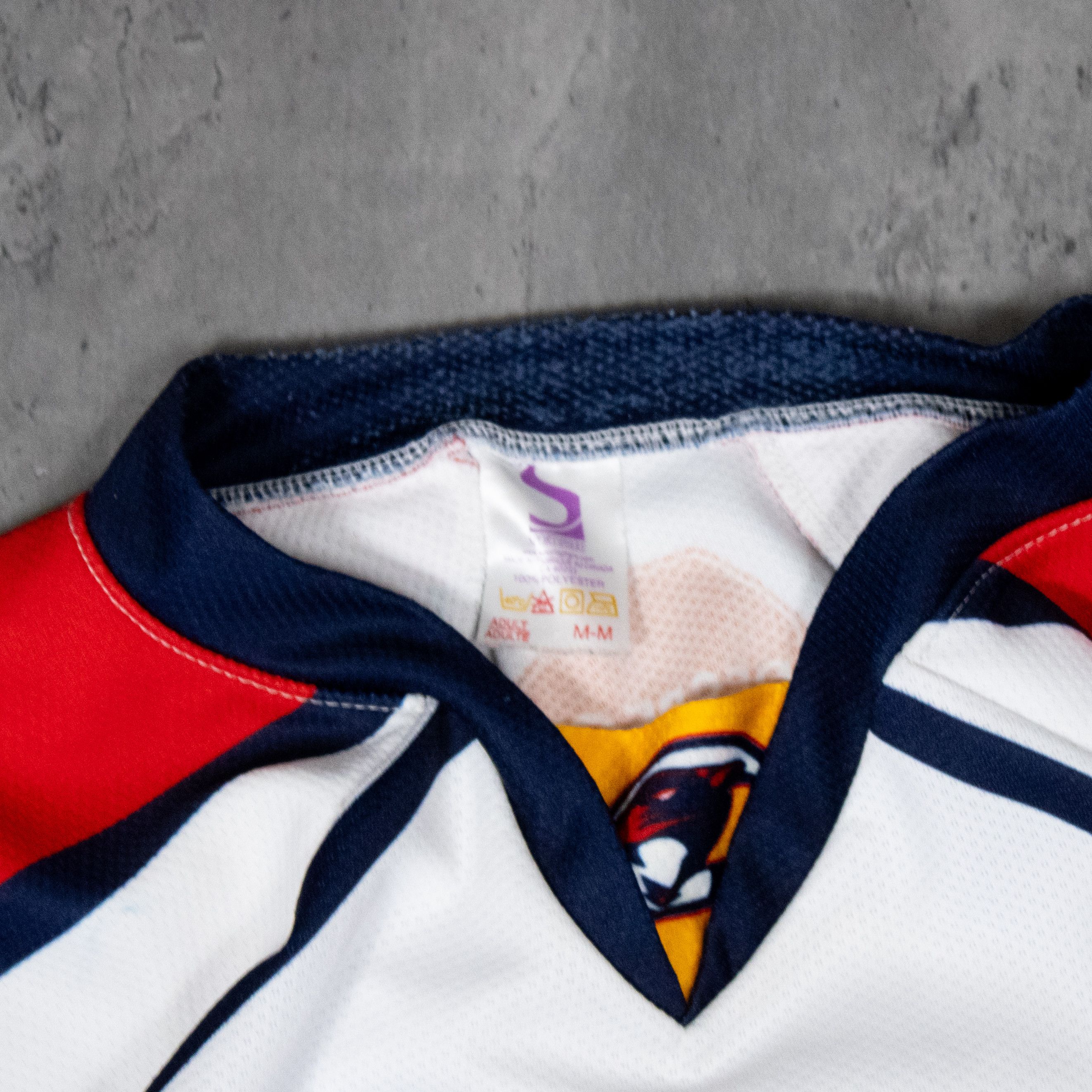 Japanese Brand Vintage 1990's South Panthers Supreme Style Hockey Jersey Size US L / EU 52-54 / 3 - 6 Thumbnail