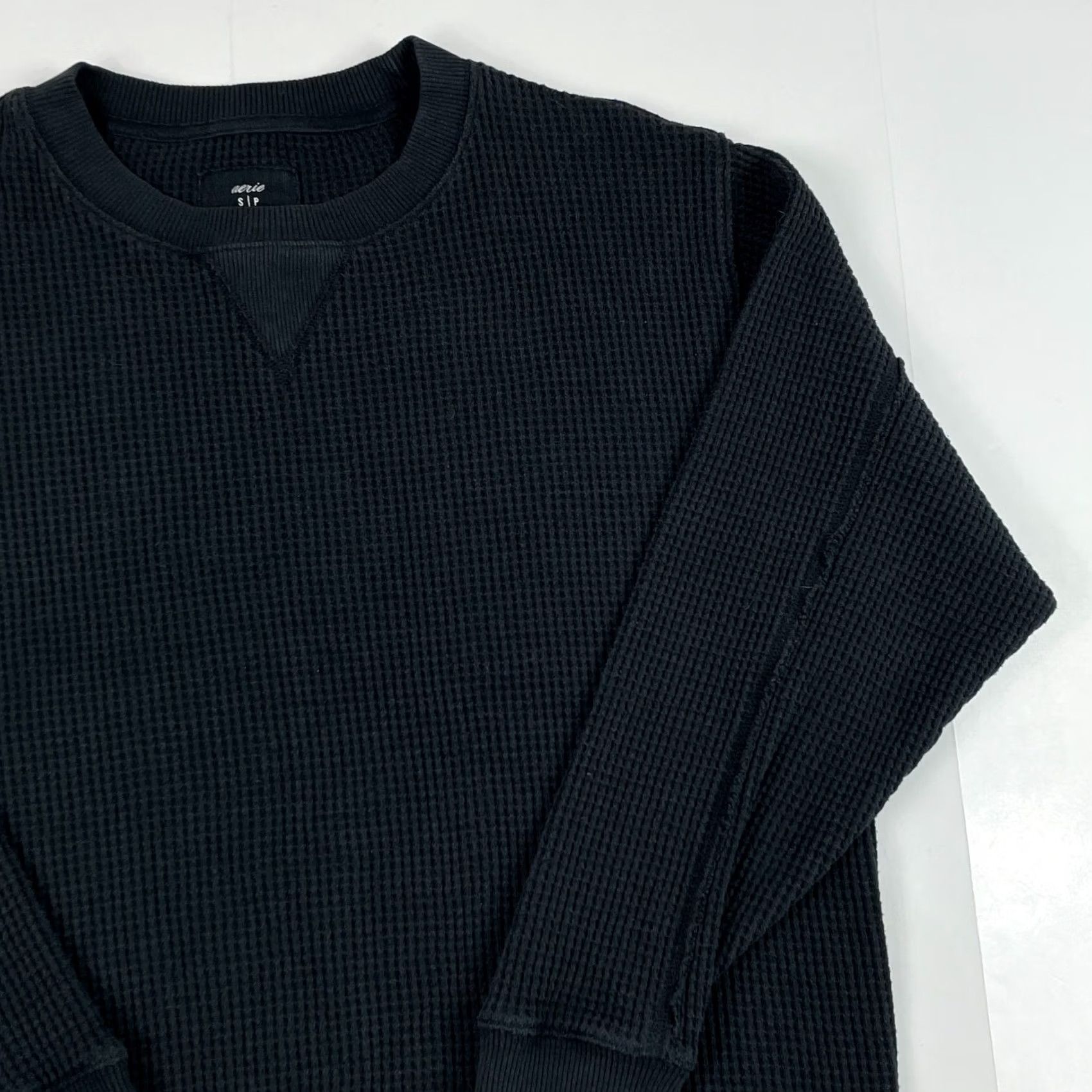 Vintage Aerie Sweater Womens Small Black Thermal Waffle Knit Long Sleeve Pullover Casual Workwear Knit Crew Neck Pullover Fall Winter Womens Size S / US 4 / IT 40 - 3 Thumbnail