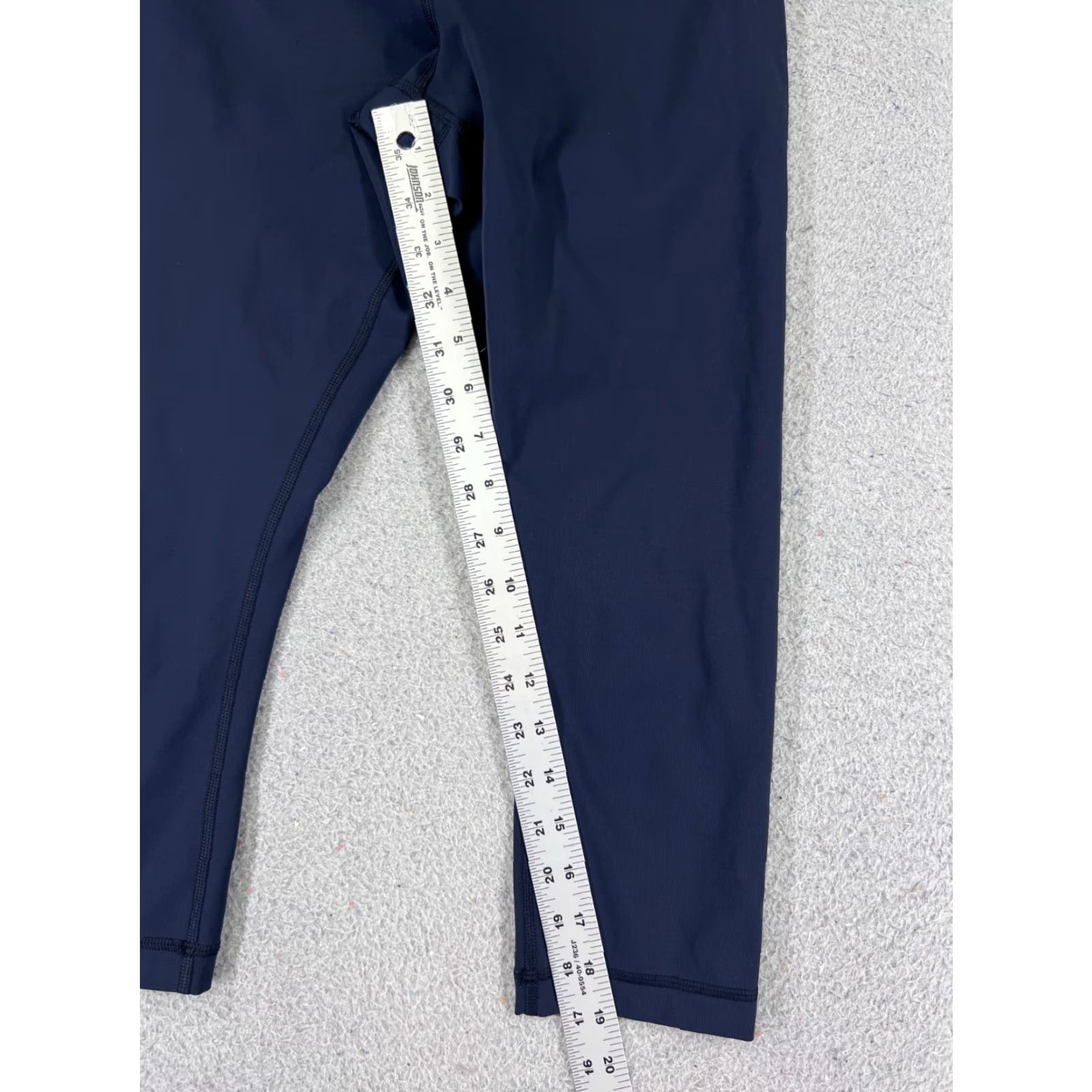Lululemon Lululemon Wunder Under Crop Pants Womens 4 Blue 20in Inseam Yoga Activewear Size 27" / US 4 / IT 40 - 5 Thumbnail