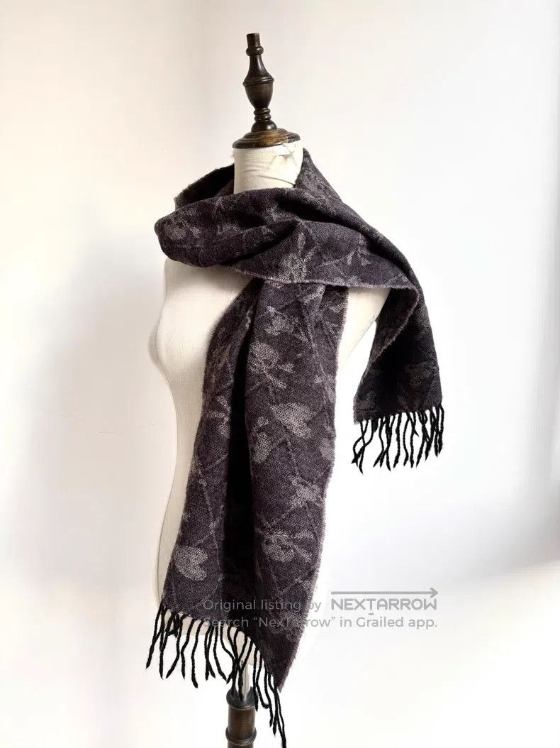 Vivienne Westwood Vivienne Westwood Vintage purple and gray dual-sided skull Size ONE SIZE - 1 Thumbnail