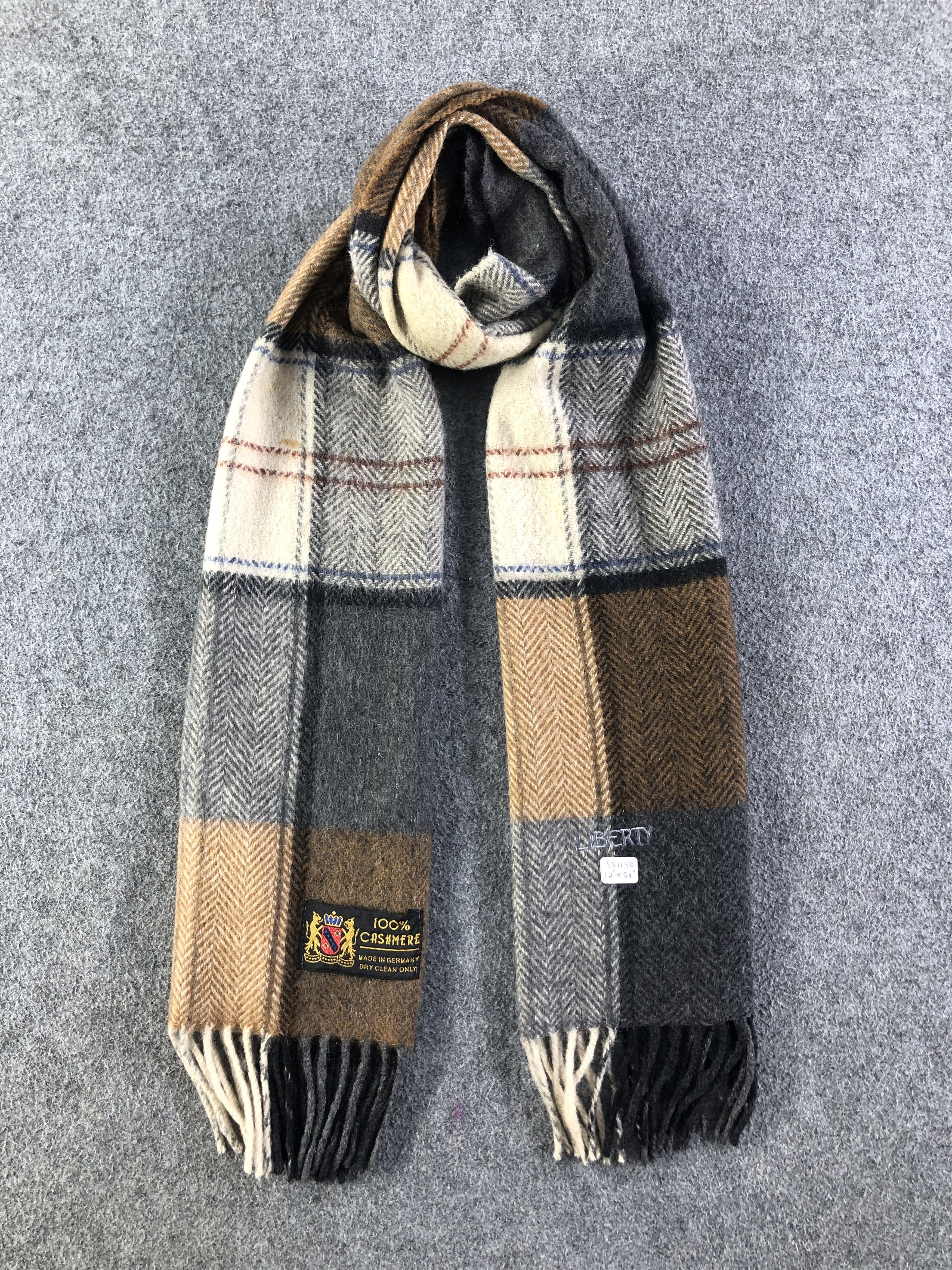 Liberty Liberty Scarf / Muffler / Neckwear Size ONE SIZE - 1 Thumbnail