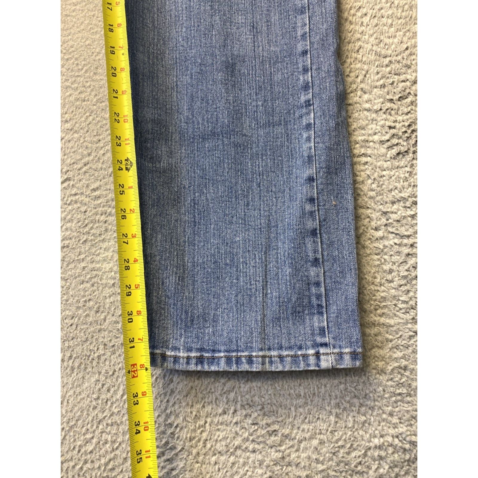 Wrangler Wrangler Jeans Relaxed Bootcut Men 42x32 Blue Medium Wash Cotton Denim Regular Inseam 32 Size US 42 / EU 58 - 6 Thumbnail