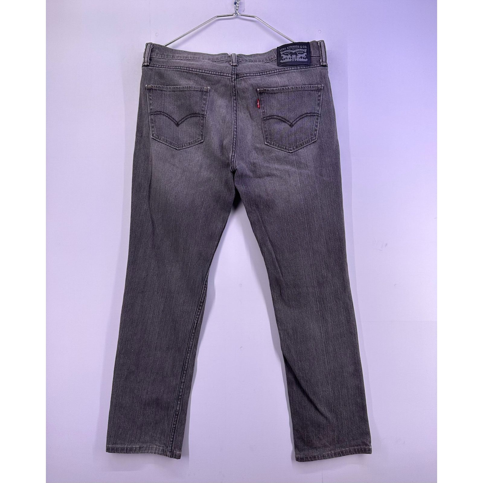 Levi's Vintage 2002 Levi’s Dark Gray Jeans Size w34 L30 straightfit Size US 34 / EU 50 - 1 Thumbnail