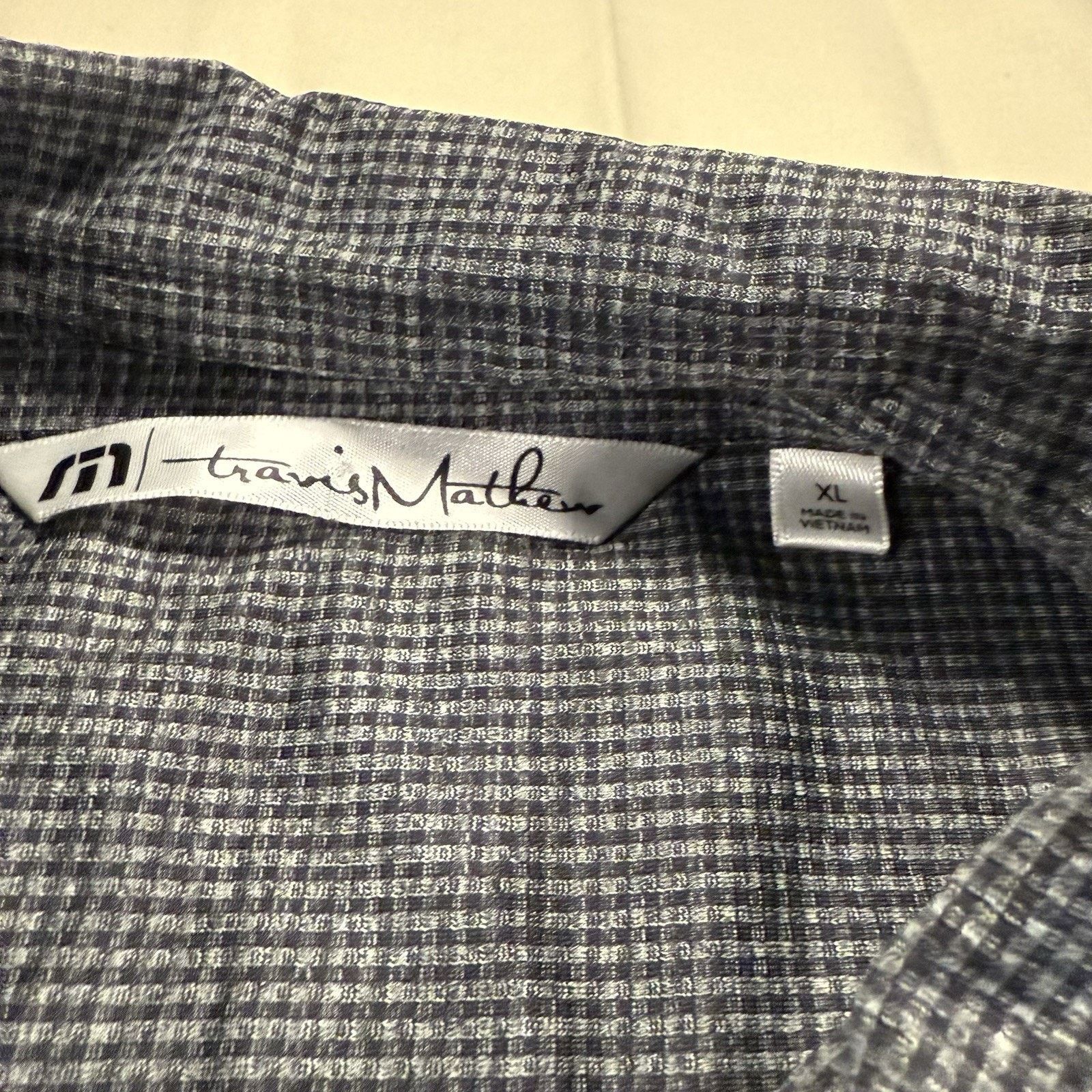 TravisMathew Travis Mathew Mens XL Gray Long Sleeve Golf Stretch Size US XL / EU 56 / 4 - 3 Thumbnail