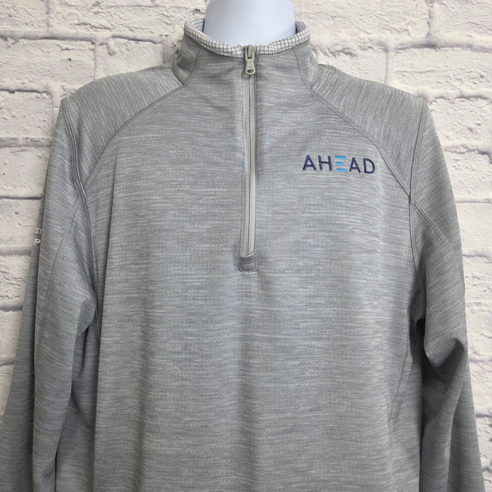 Vineyard Vines Vineyard Vines Qtr Zip Large AHEAD PureStorage Champion logo Size US L / EU 52-54 / 3 - 3 Thumbnail