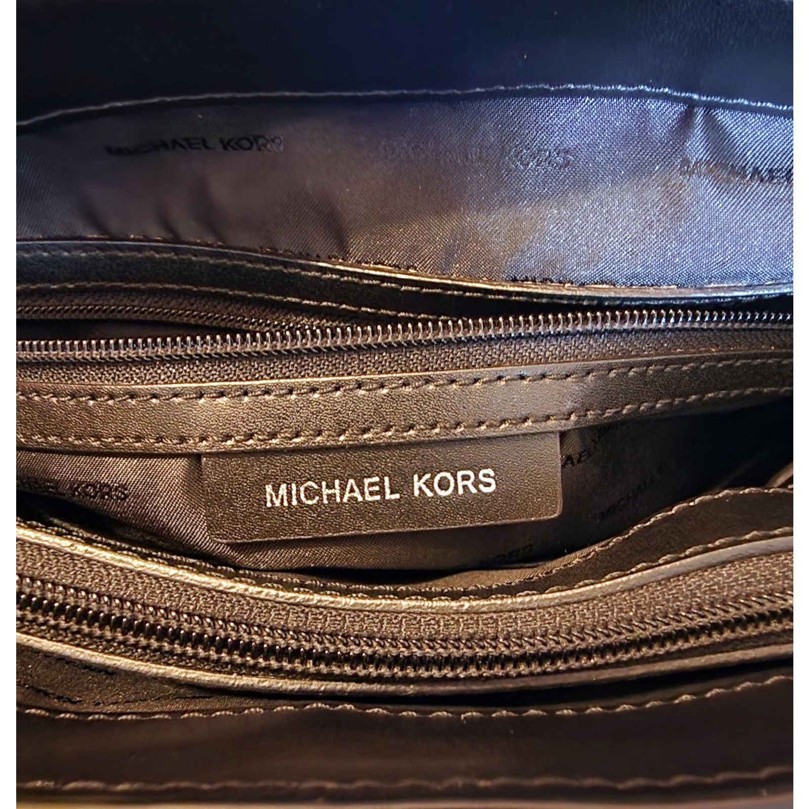 Michael Kors Michael Kors Black Signature Voyager East West Tote Size ONE SIZE - 6 Thumbnail