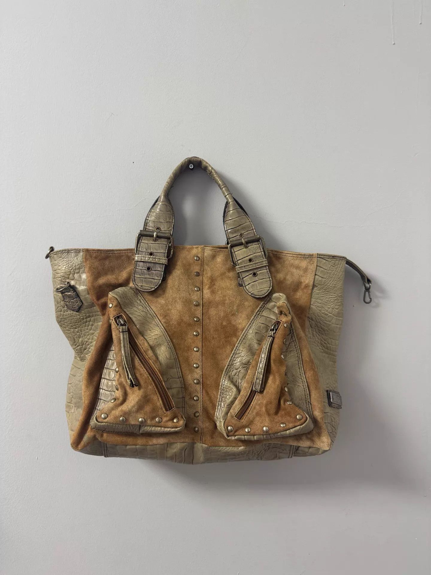 Dolce & Gabbana D&G Crocodile Embossed Suede Leather Tote Bag Large Capacity Size ONE SIZE - 1 Thumbnail