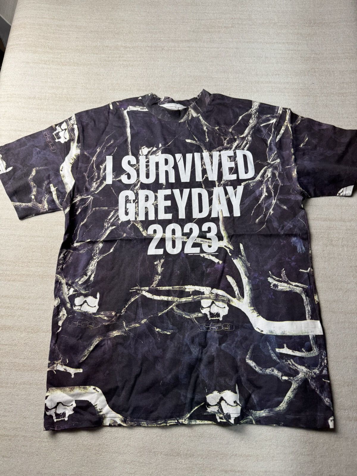 G59 Records Camo tee Size US L / EU 52-54 / 3 - 1 Thumbnail