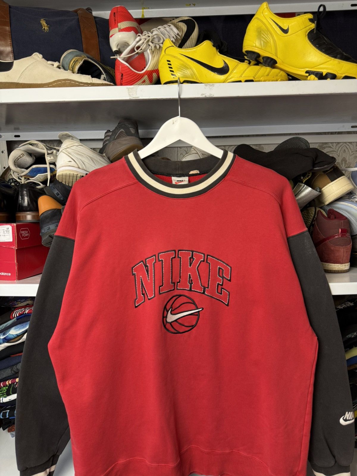 Nike Vintage Nike Sweatshirt Big Logo Swoohs Distressed Rare Size US M / EU 48-50 / 2 - 6 Thumbnail