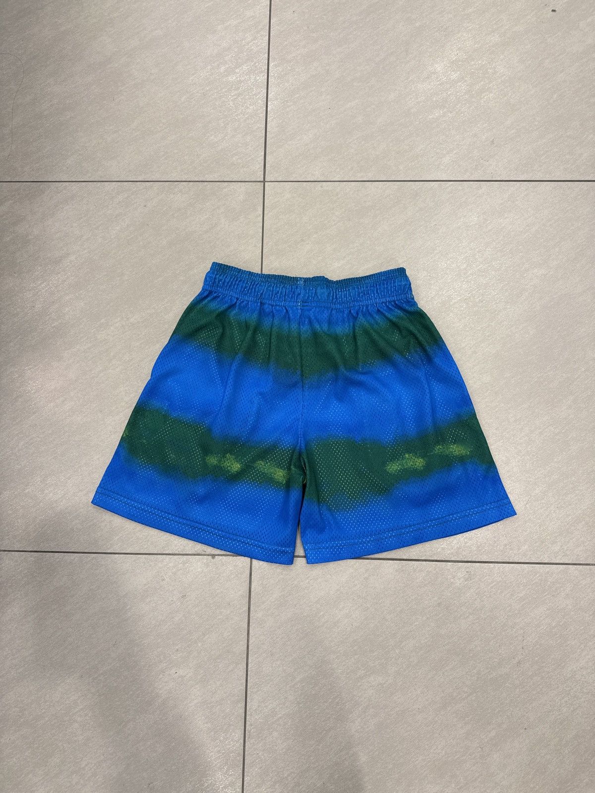 Eric Emanuel Eric Emanuel Stripe Shorts Blue Green Small Size US 30 / EU 46 - 2 Thumbnail