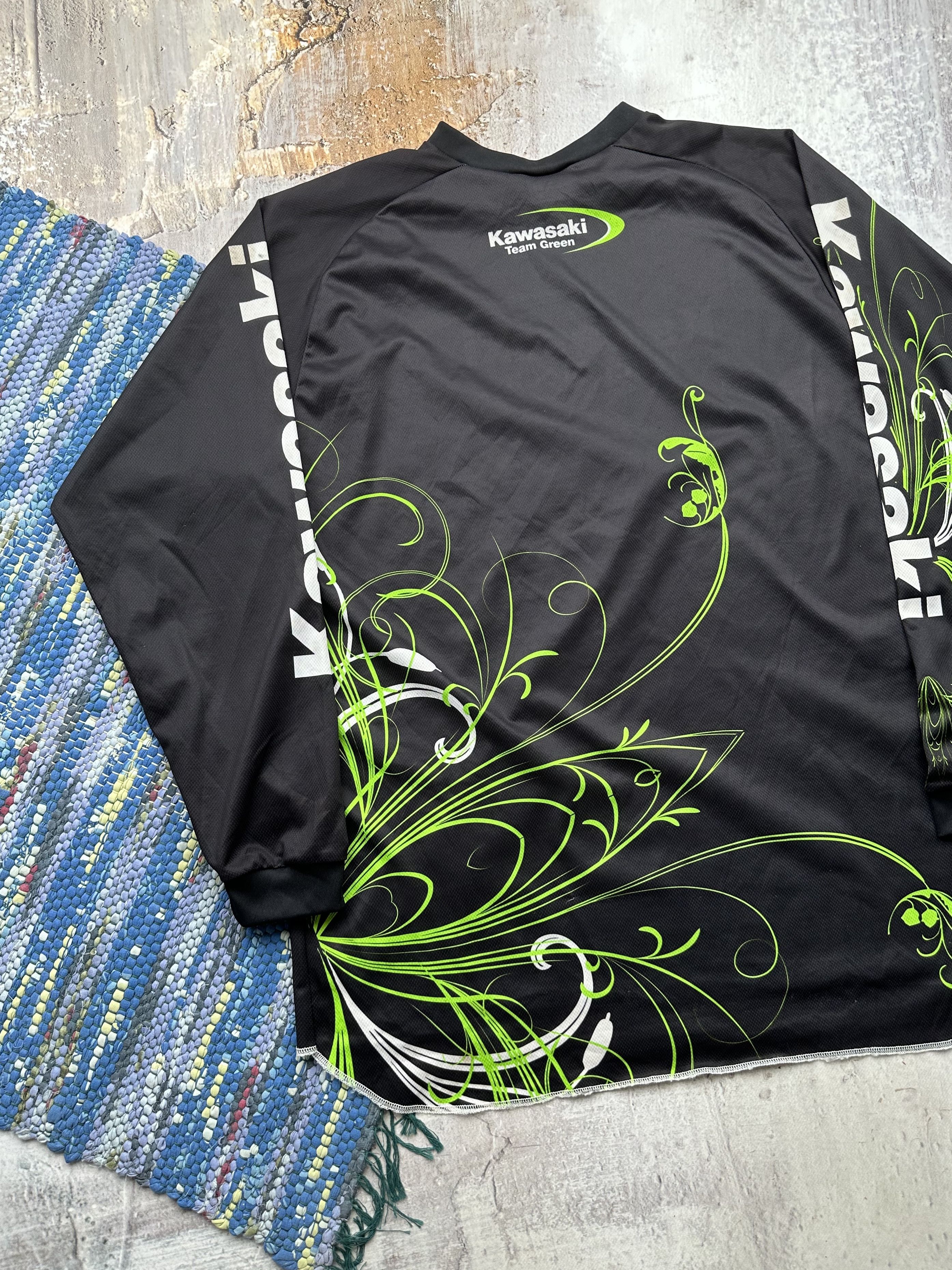 Japanese Brand Kawasaki Vintage Moto Racing Jersey A188(119) Size US XL / EU 56 / 4 - 10 Thumbnail