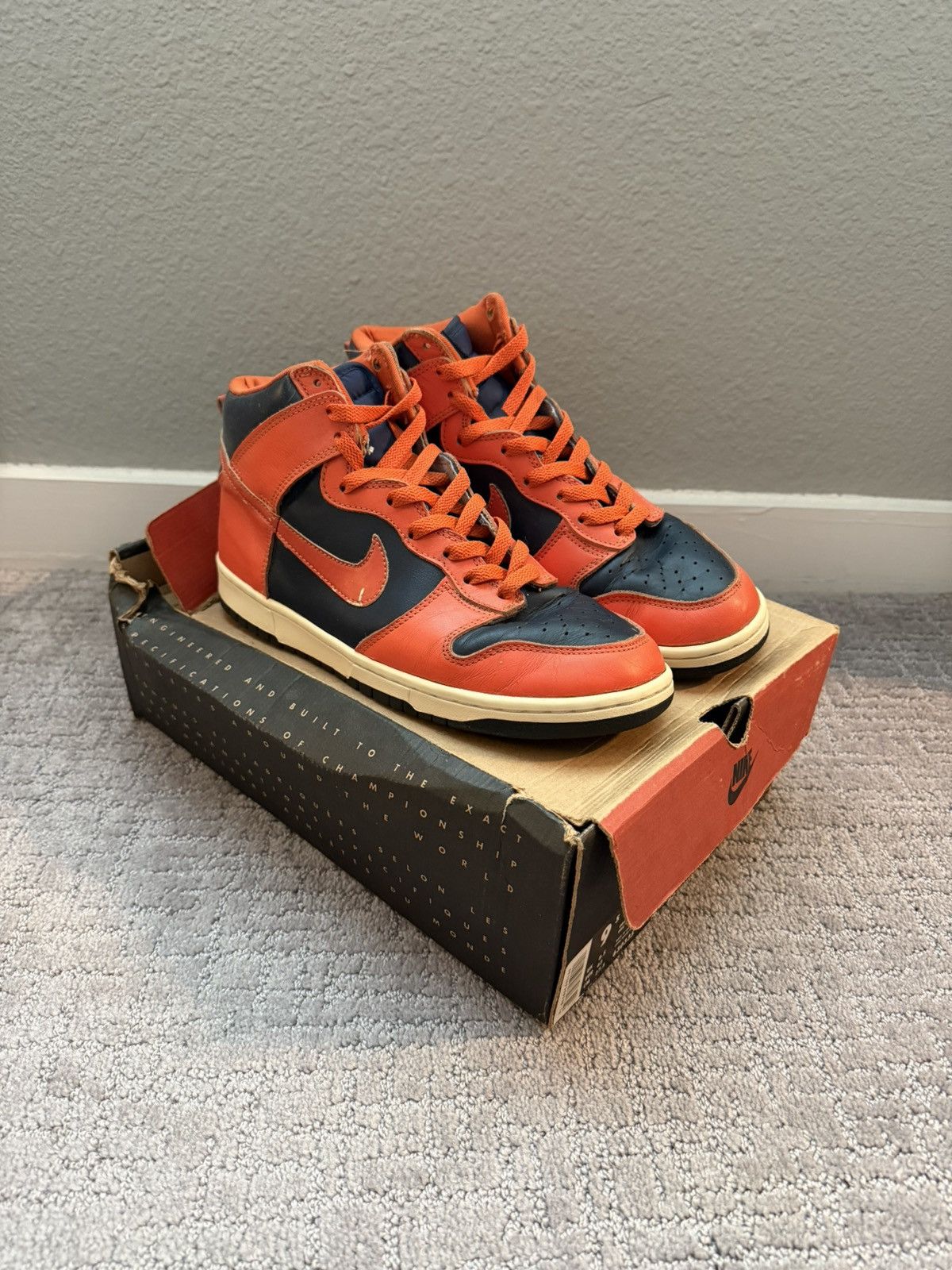Nike 1999 Nike Dunk High Le Obsidian Size US 9.5 / EU 42-43 - 1 Thumbnail