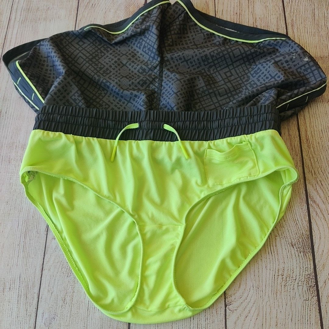 Under Armour Under Armour Great Escape Printed Running Shorts sz S Size 27" / US 4 / IT 40 - 7 Thumbnail