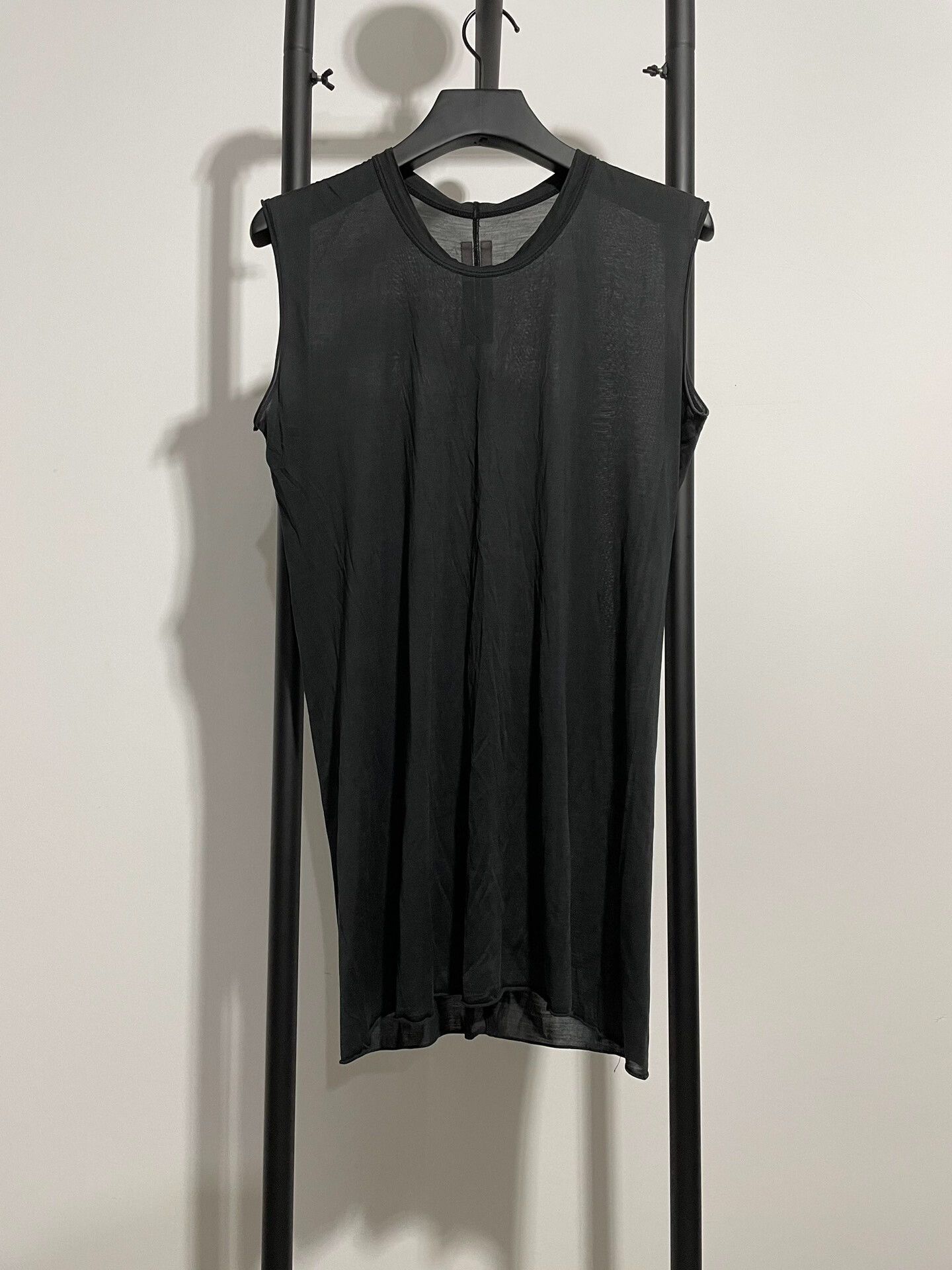 Rick Owens rick owens sleeveless top in black Size US S / EU 44-46 / 1 - 1 Thumbnail