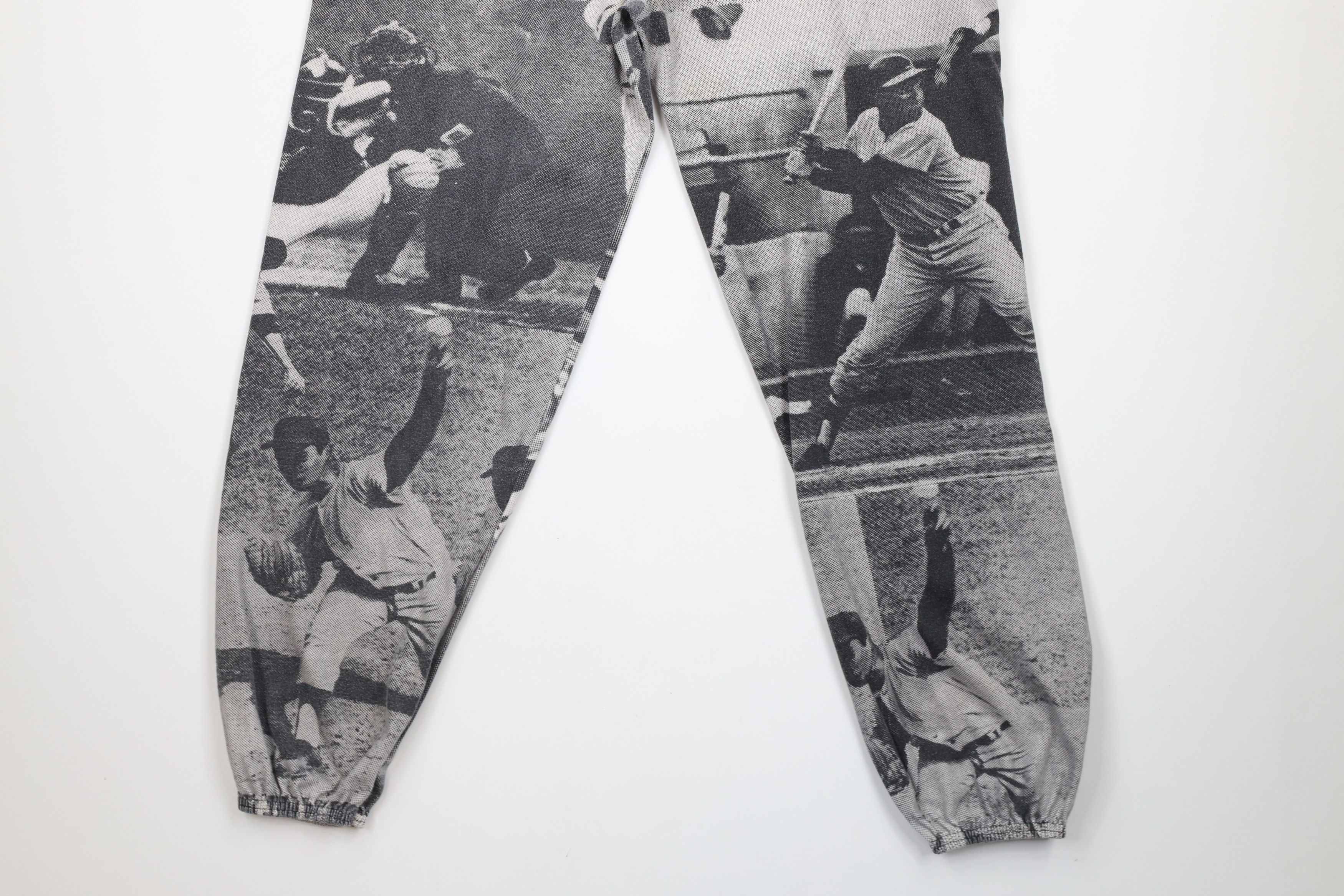 Vintage Vintage 90s Cleveland Indians Baseball Joggers Pants USA Size US 36 / EU 52 - 13 Thumbnail