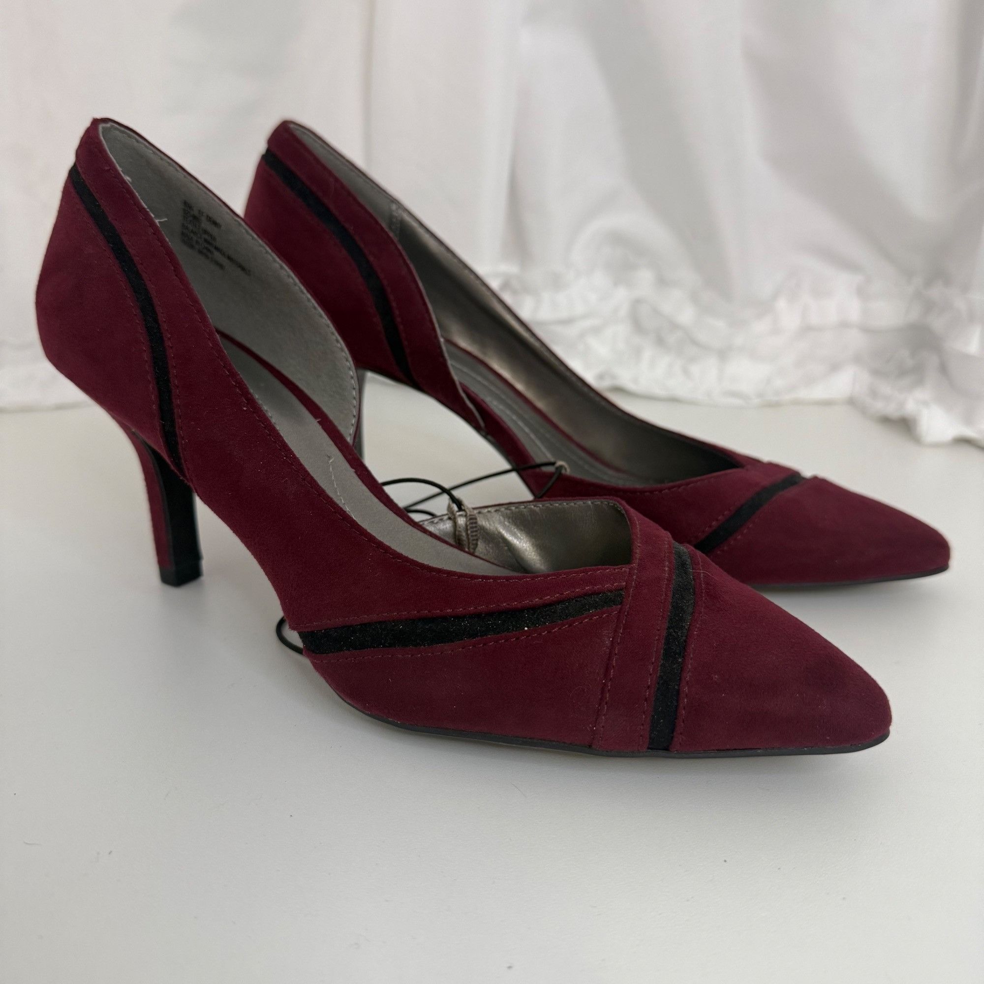 Other East 5th Wine Red Pointed Toe Heels 8.5M Womens EF Denny Fau Size US 8.5 / IT 38.5 - 1 Thumbnail