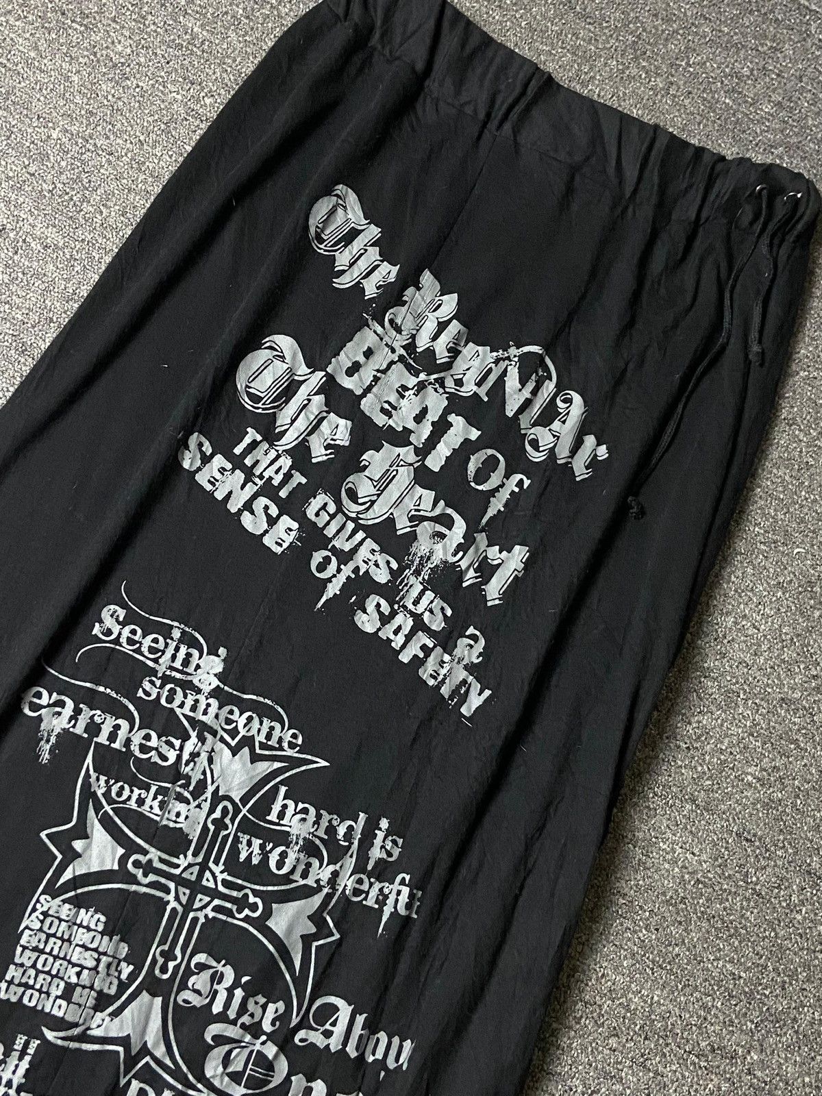 Dig Deep Dig Deep Punk Gothic Skirt with Zip (157) Size 29" - 3 Thumbnail