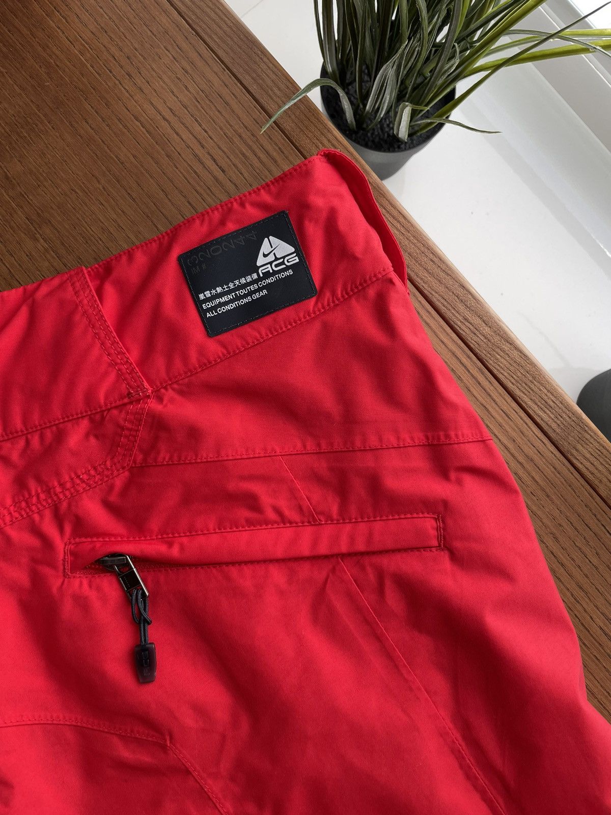 Nike × Vintage Vintage Nike ACG Y2K Ski Winter Drill Nylon Mountain Pants Size US 34 / EU 50 - 21 Thumbnail