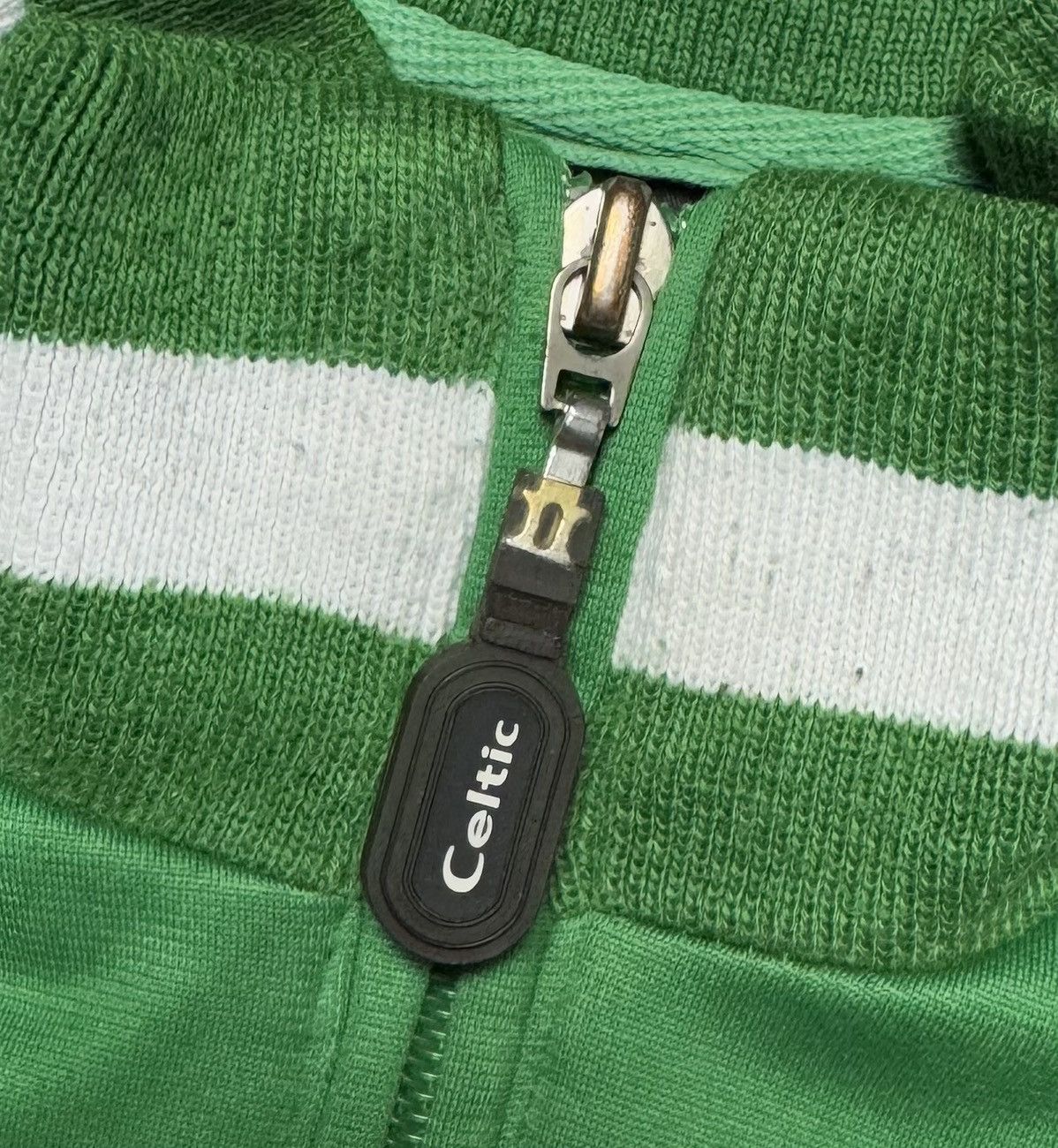 Umbro Celtic 2000 2001 Football Soccer Track Jacket Umbro Size US XL / EU 56 / 4 - 10 Thumbnail