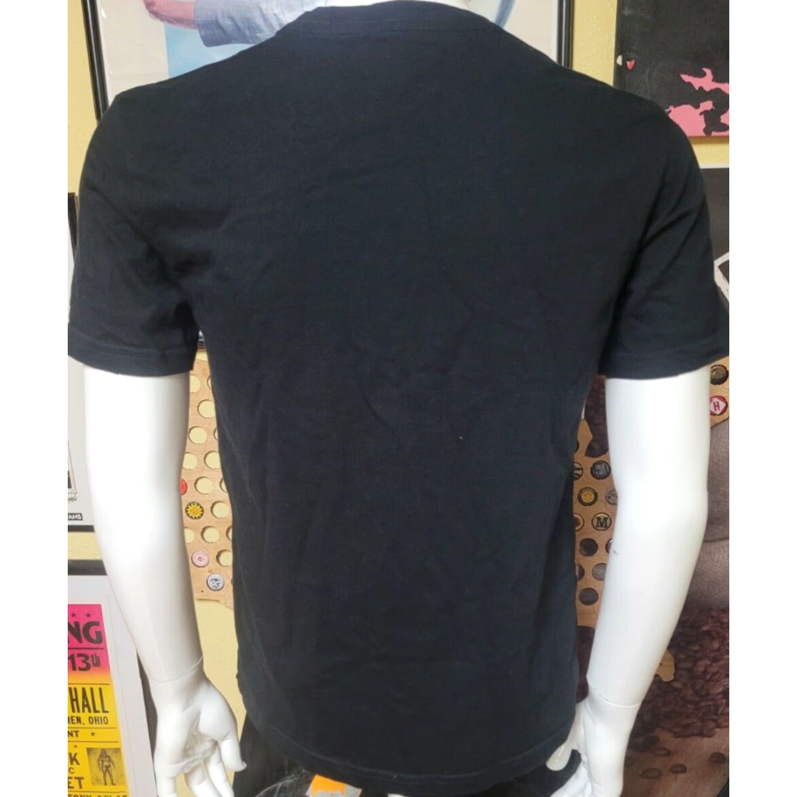 Vintage Rivian T-Shirt Pocket Logo Short Sleeve Crew Neck Small Black Men's Rivian Electric Adventure Vehicles SUV Truck Automotive 90s? Size US S / EU 44-46 / 1 - 4 Thumbnail