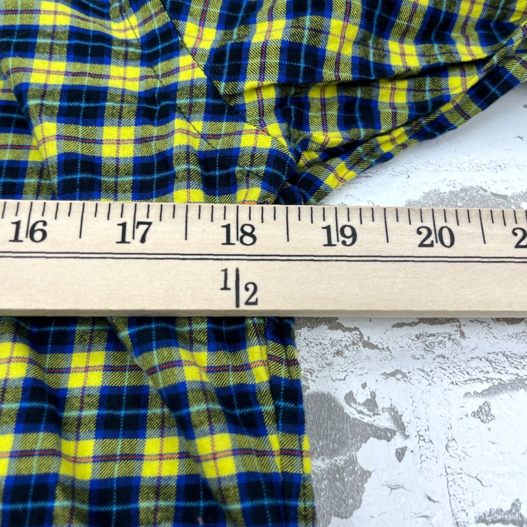 Ralph Lauren Ralph Lauren Button-Up Shirt Men Small Yellow Blue Plaid Flannel Cotton Classic, Short Sleeve? Wait. Size 36R - 7 Thumbnail