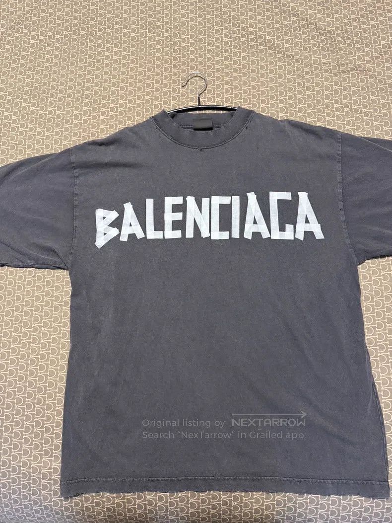 Balenciaga Balenciaga short sleeves Size US S / EU 44-46 / 1 - 1 Thumbnail